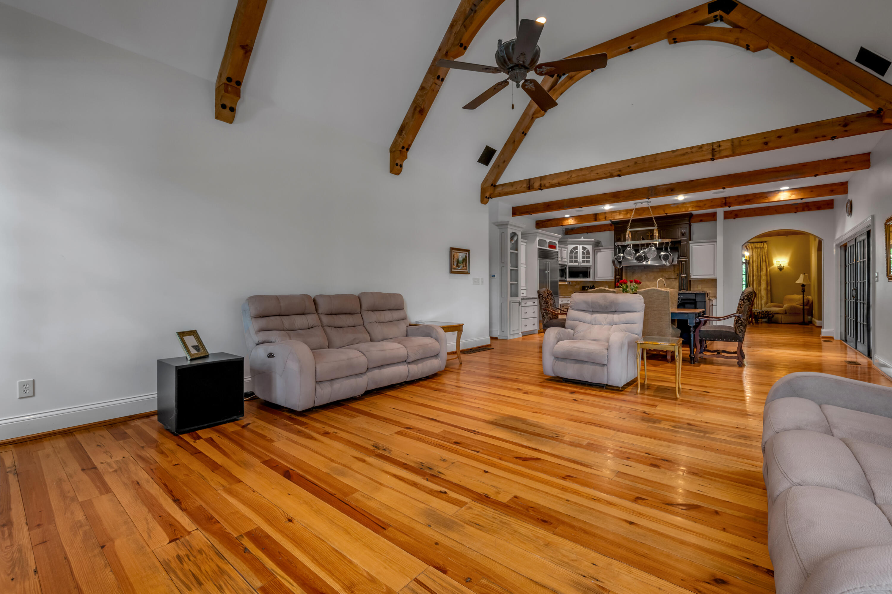601 Delong Road Property Photo 38