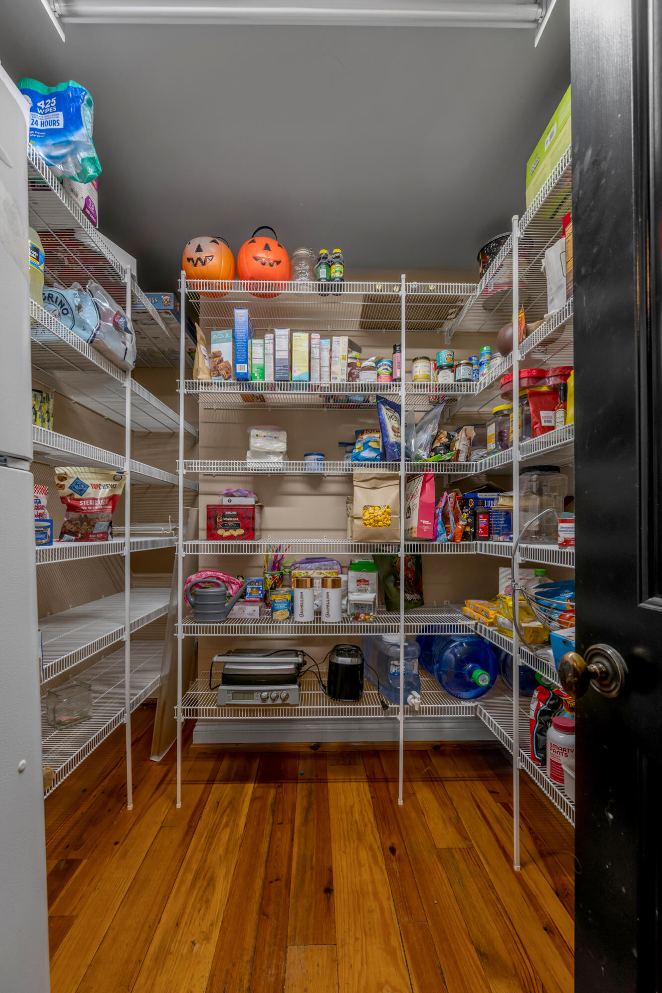 601 Delong Road Property Photo 40