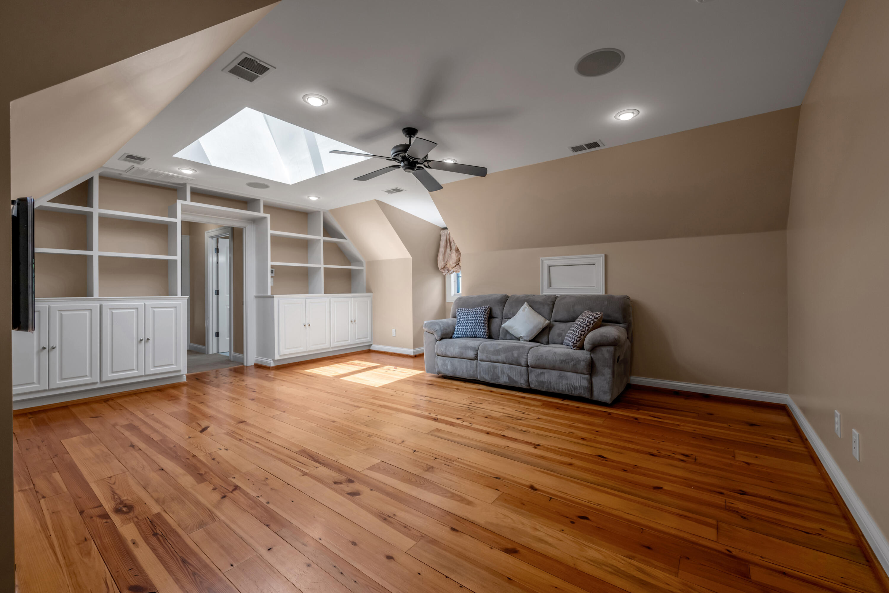 601 Delong Road Property Photo 50
