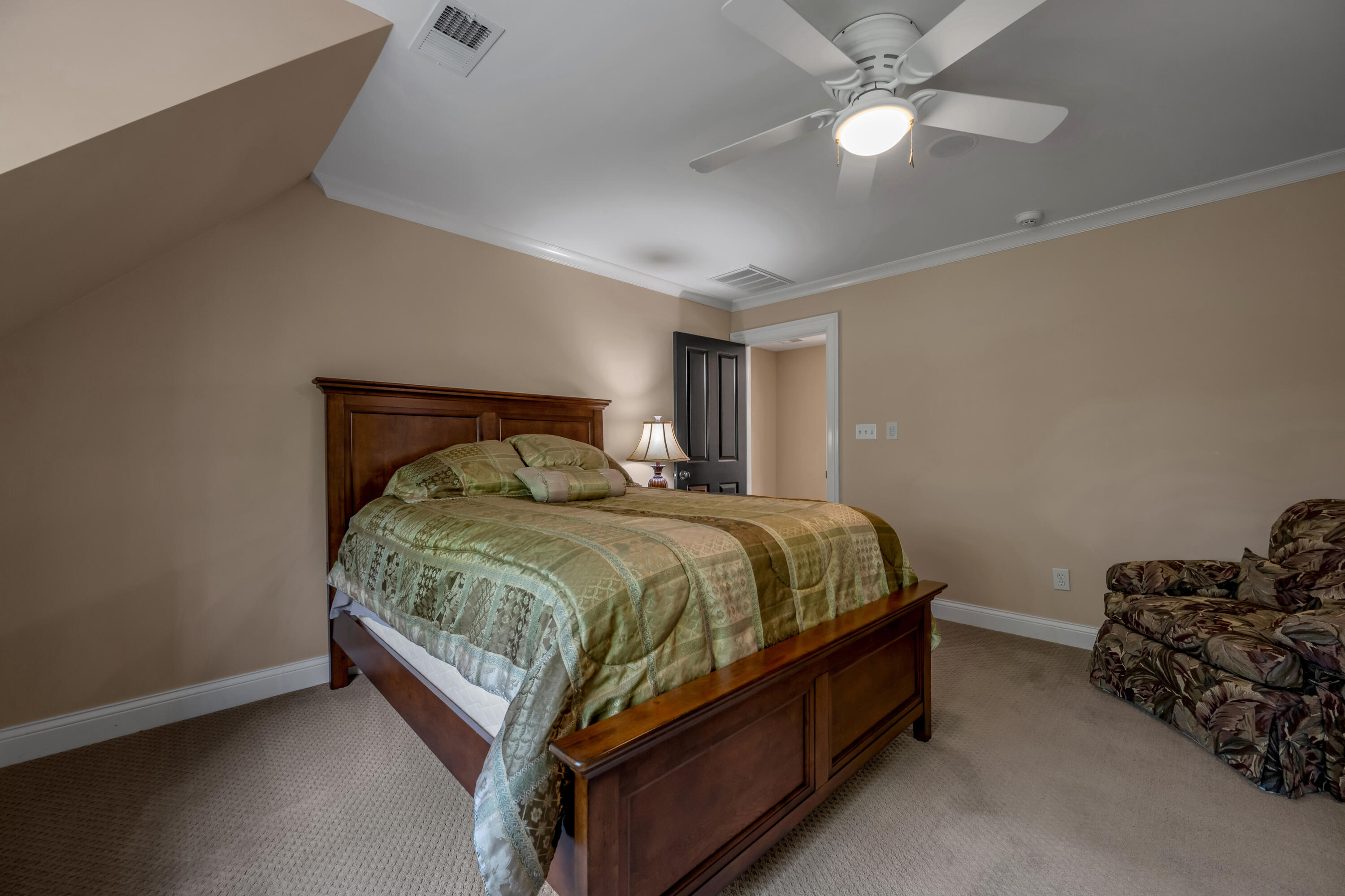 601 Delong Road Property Photo 52