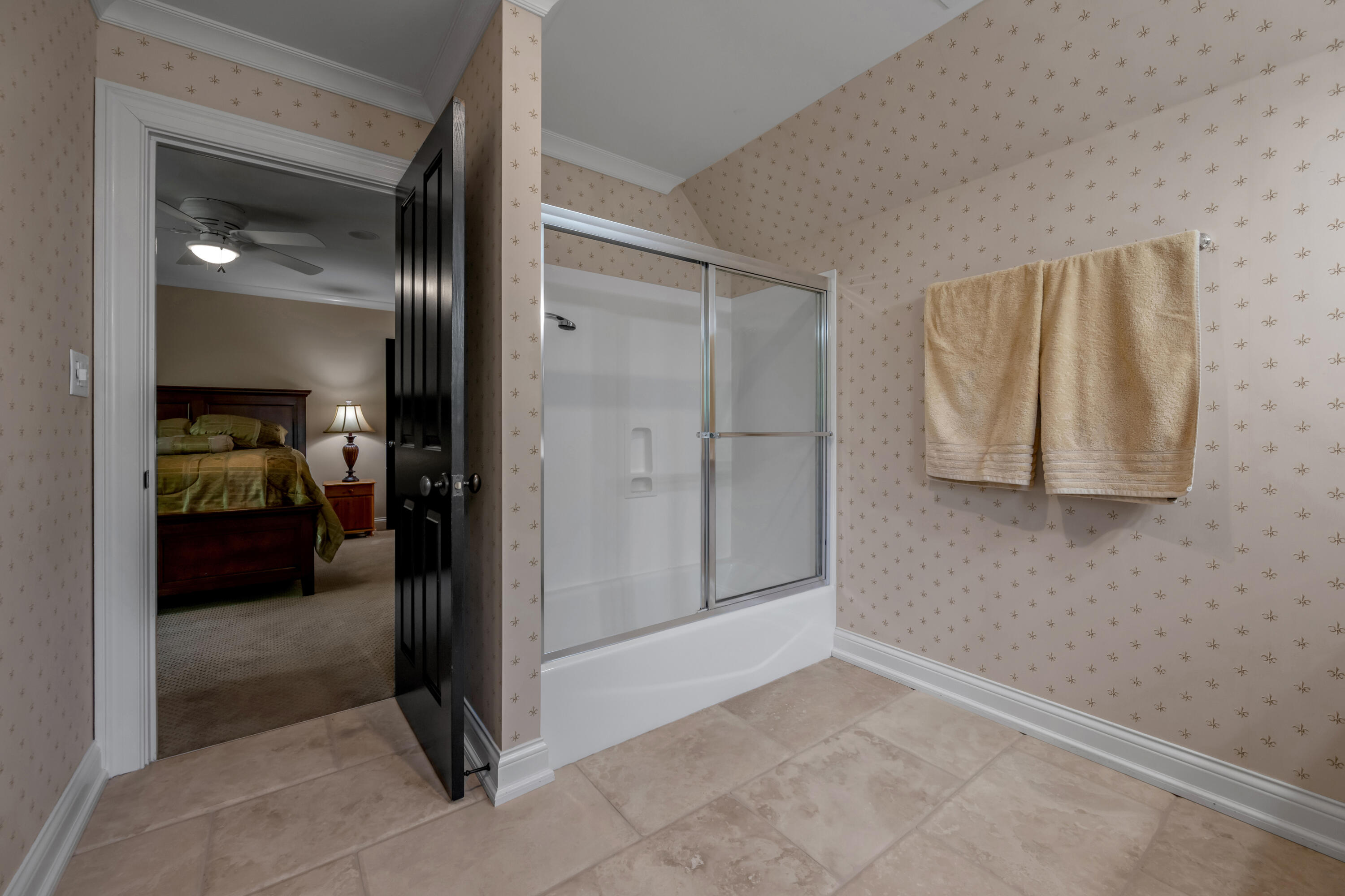601 Delong Road Property Photo 55
