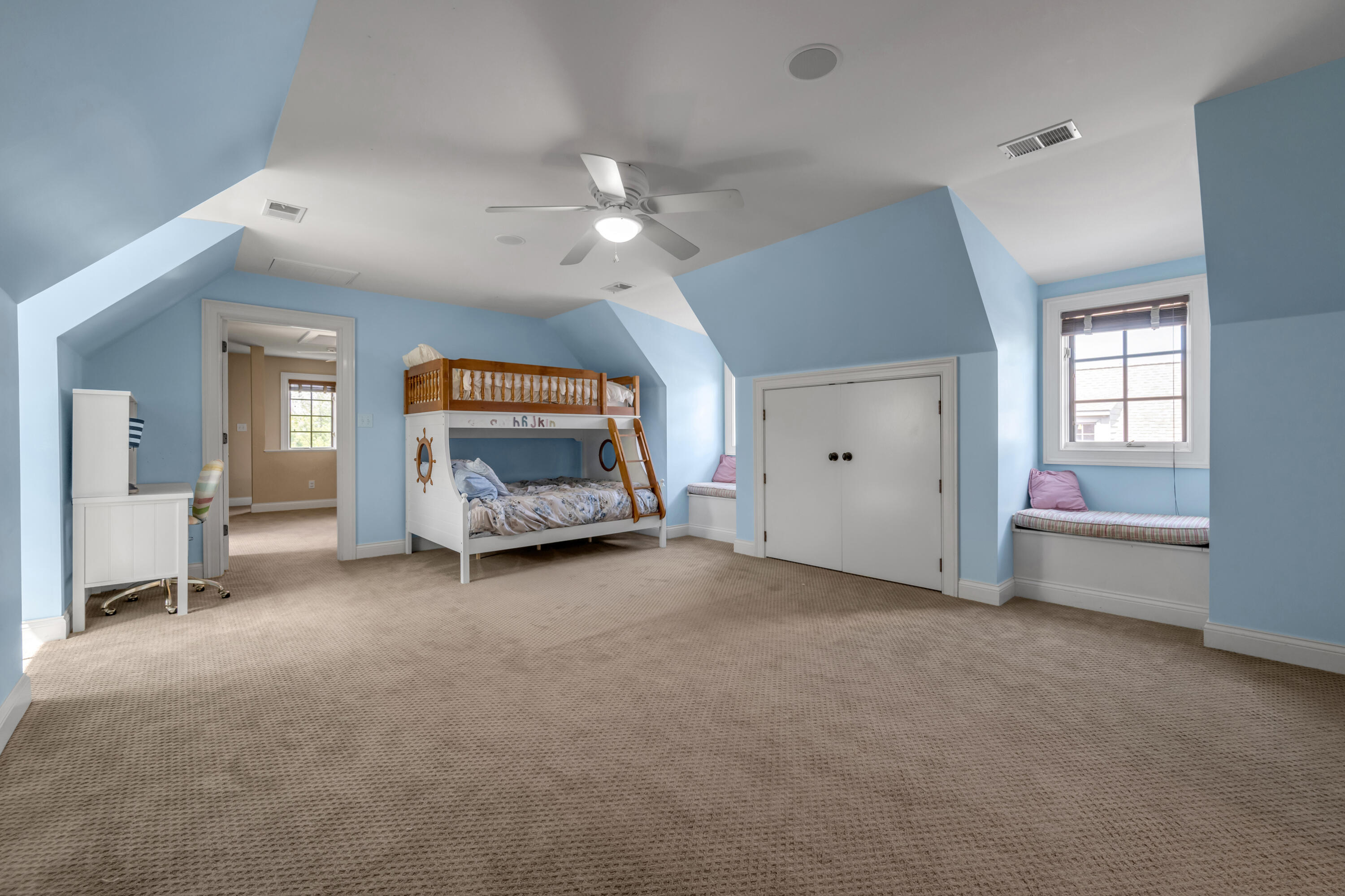 601 Delong Road Property Photo 57