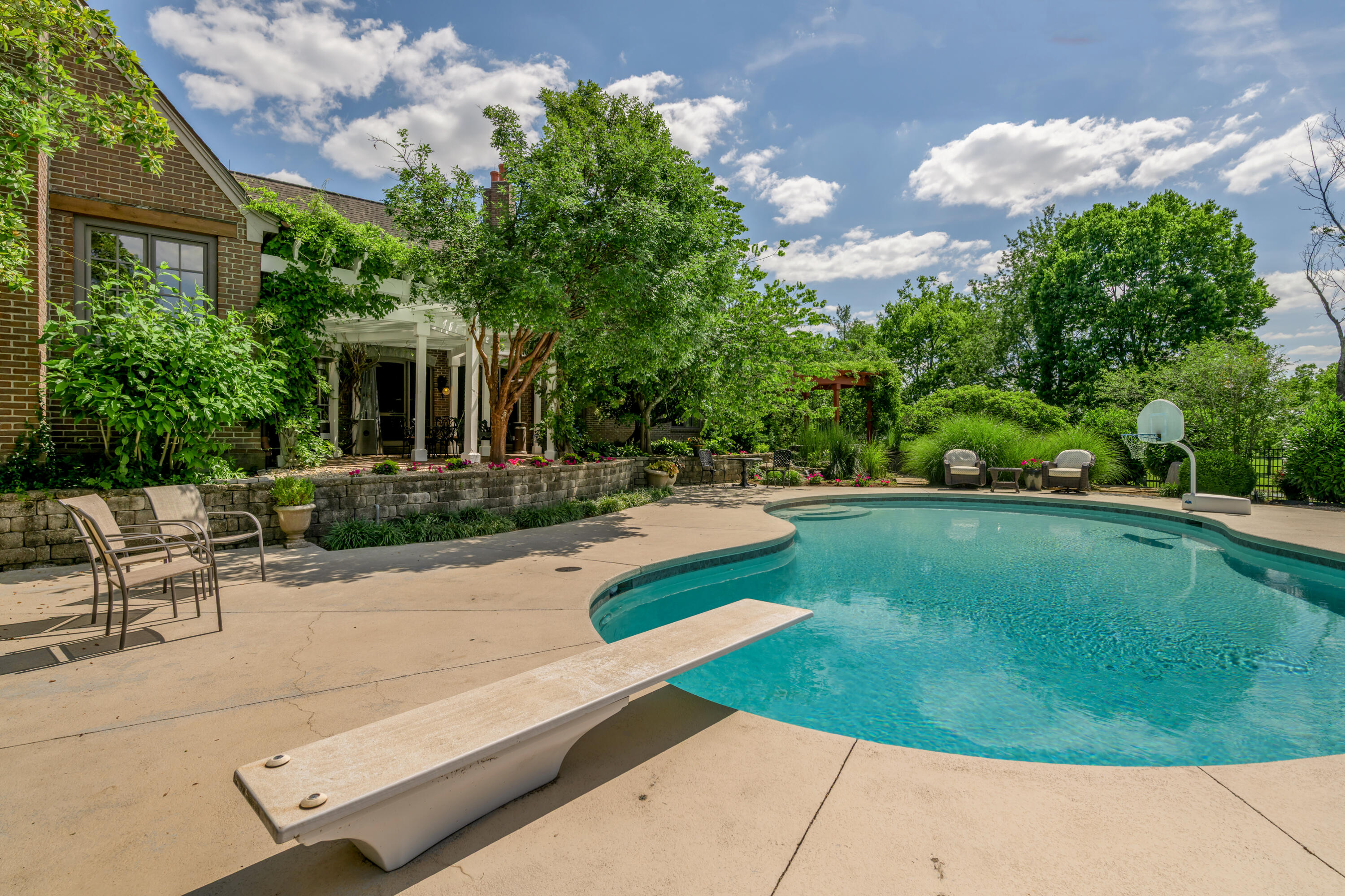 601 Delong Road Property Photo 90