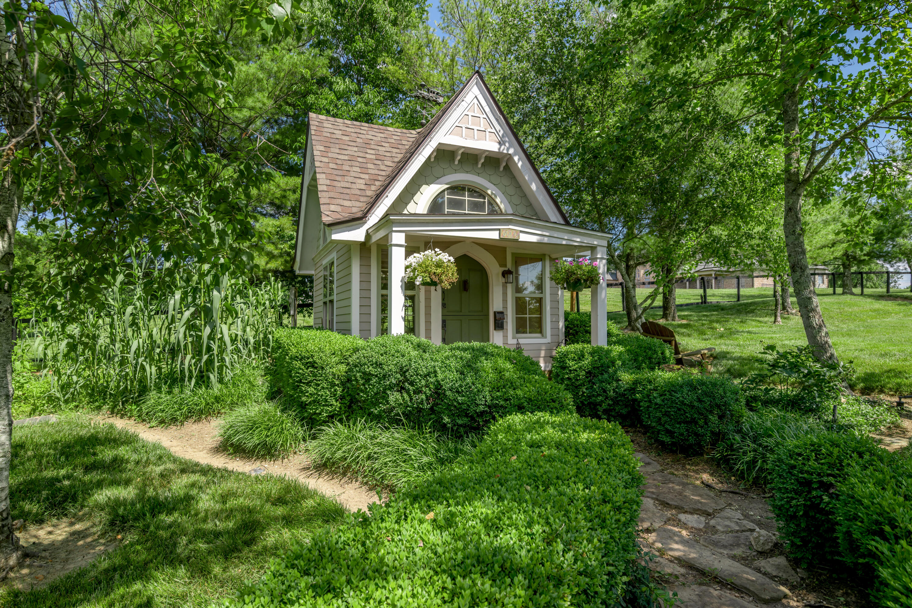 601 Delong Road Property Photo 93