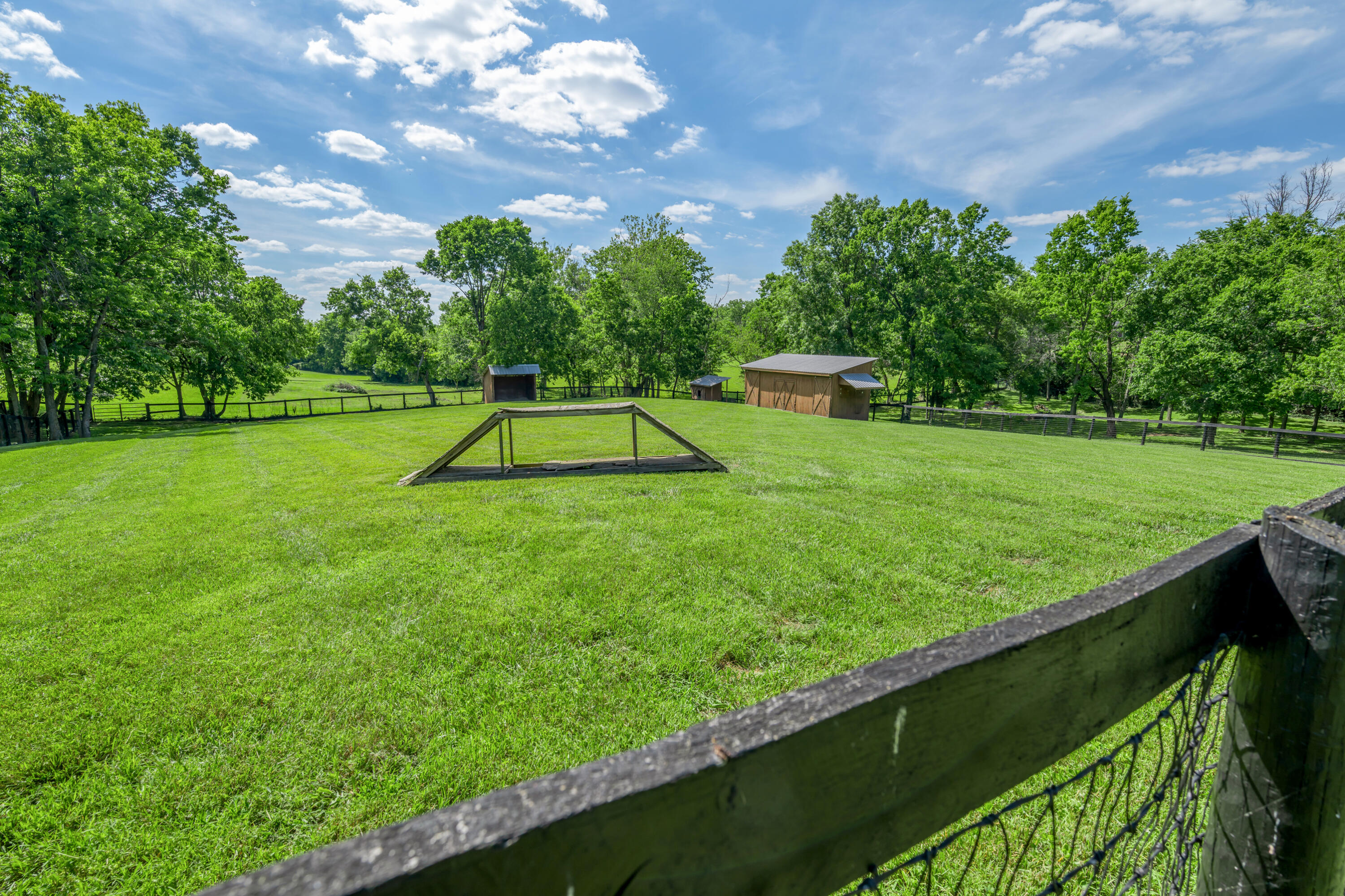 601 Delong Road Property Photo 118