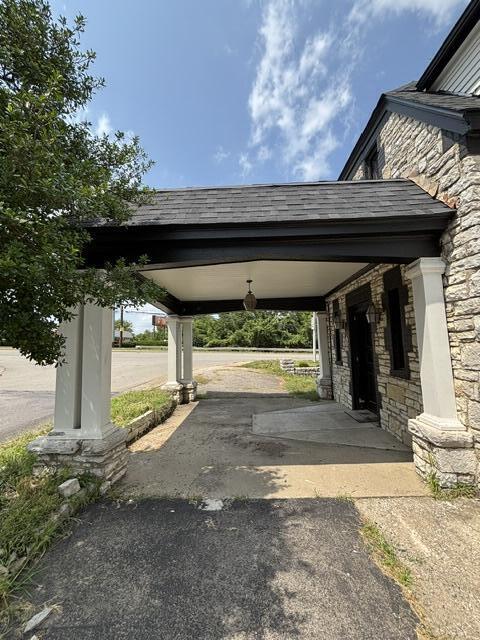 1830 Versailles Road Property Photo 2
