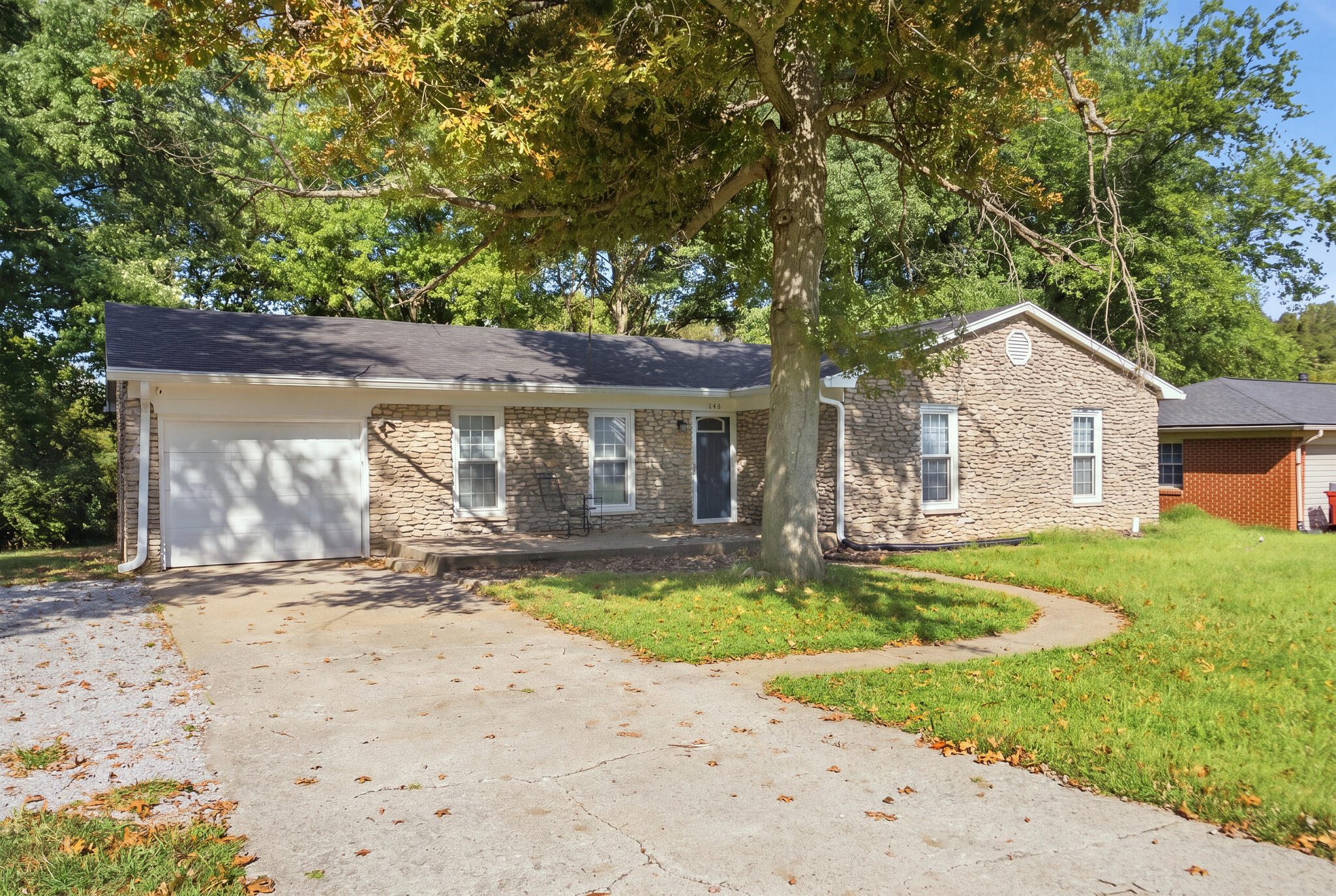 147 Meadowbrook Drive Property Photo 4