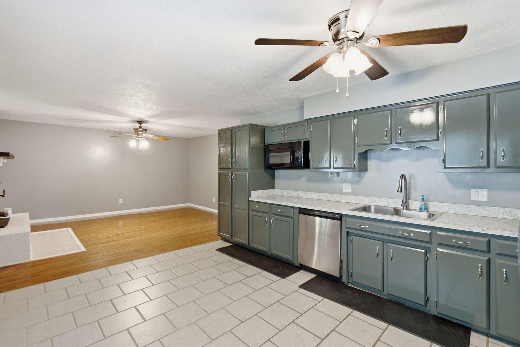 147 Meadowbrook Drive Property Photo 24