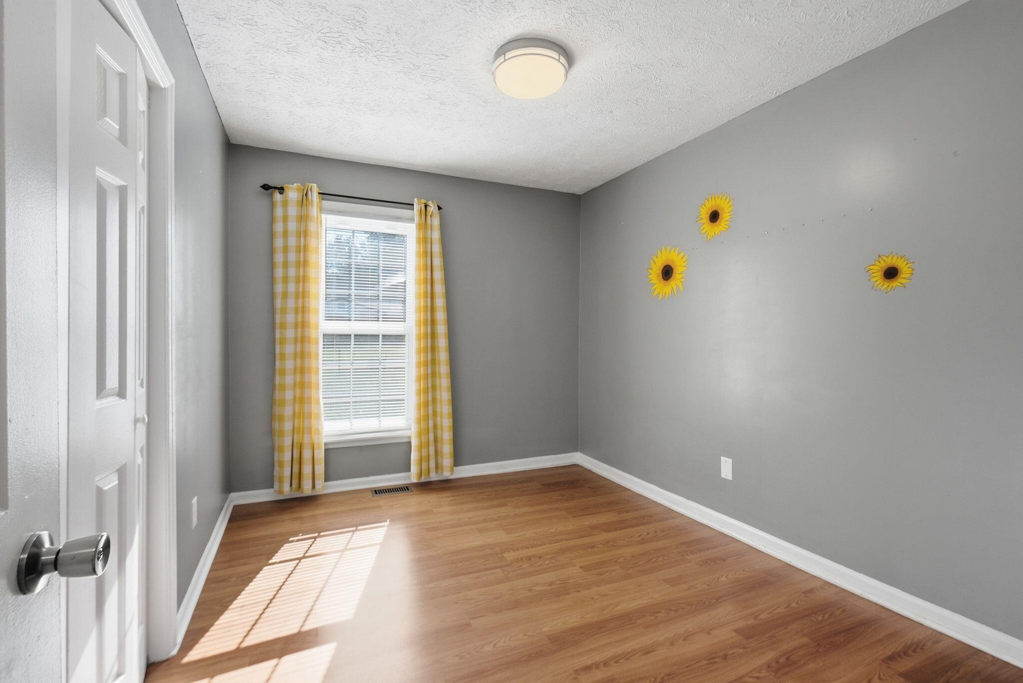 147 Meadowbrook Drive Property Photo 30