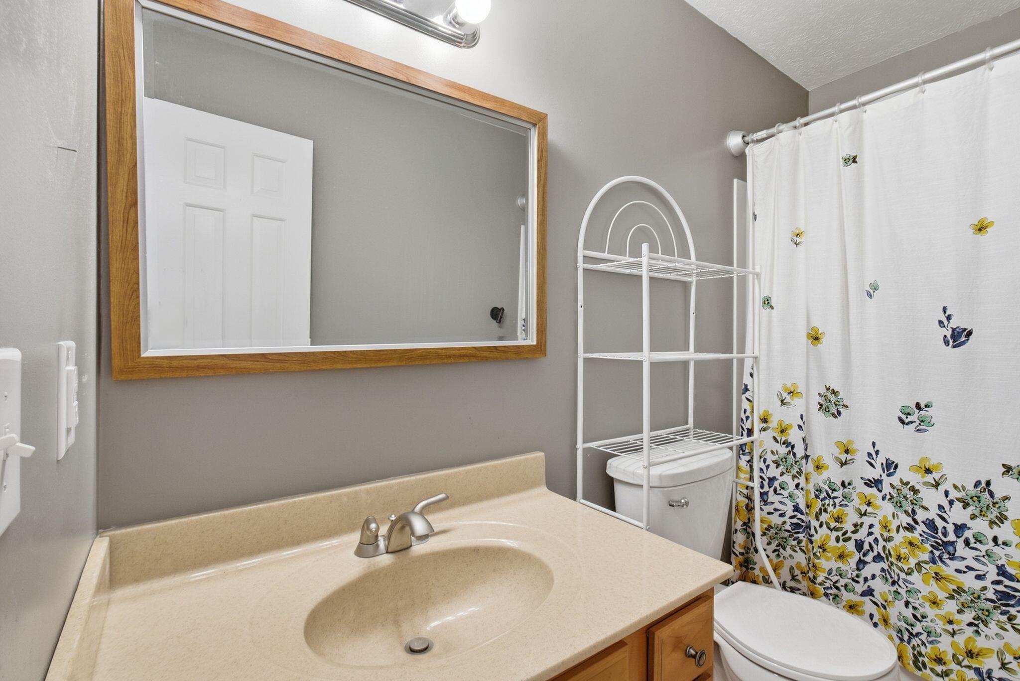 147 Meadowbrook Drive Property Photo 34