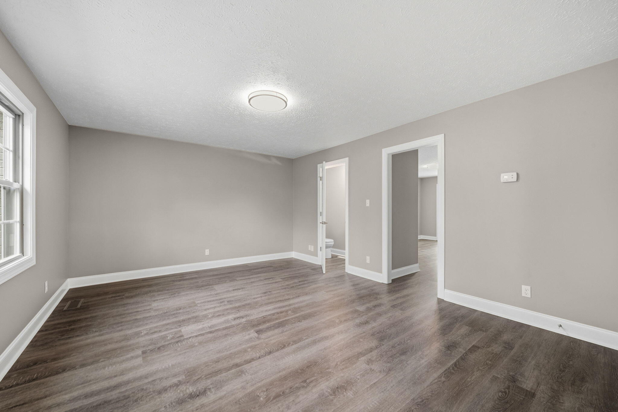 1022 Great Oaks Drive Property Photo 8