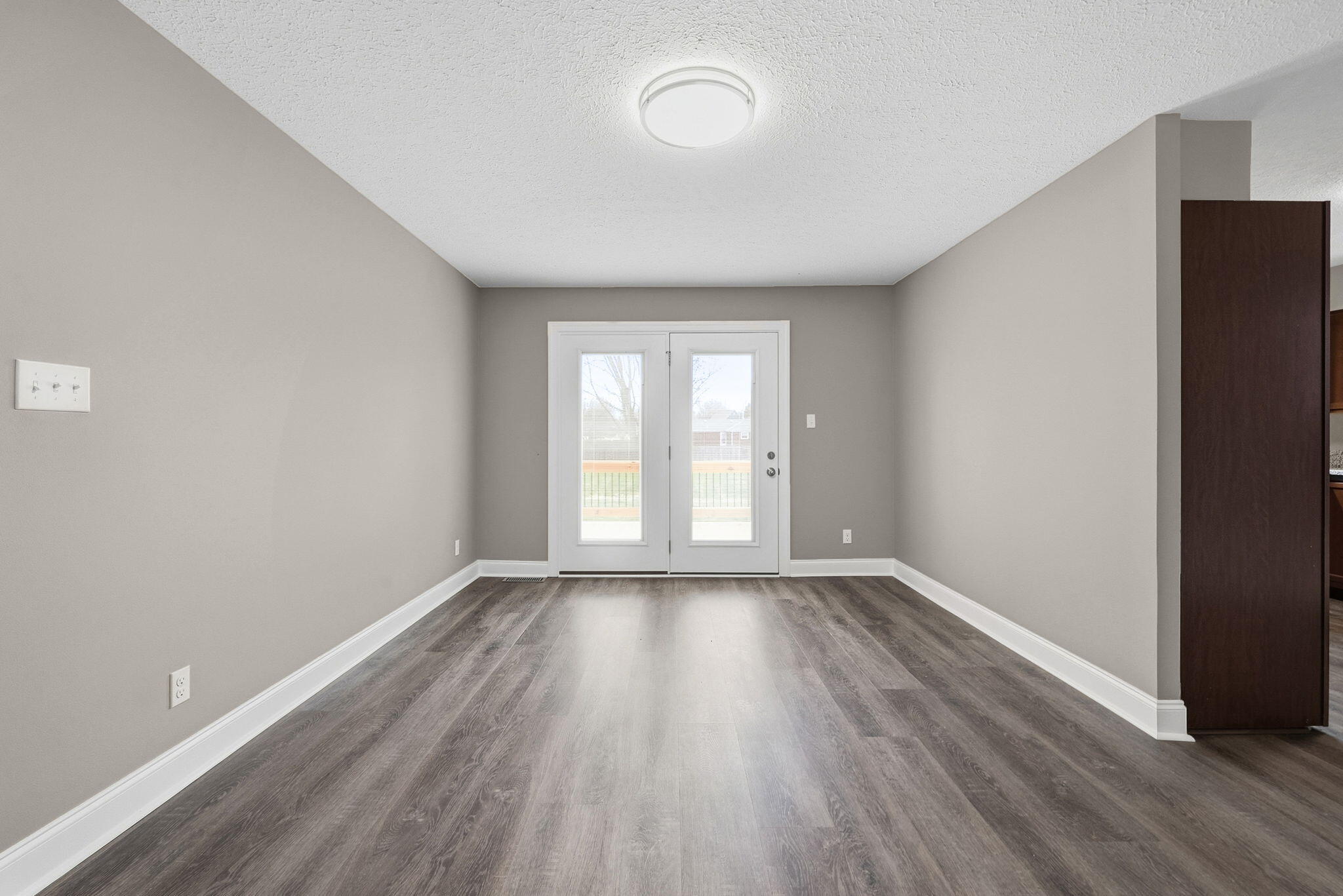 1022 Great Oaks Drive Property Photo 11