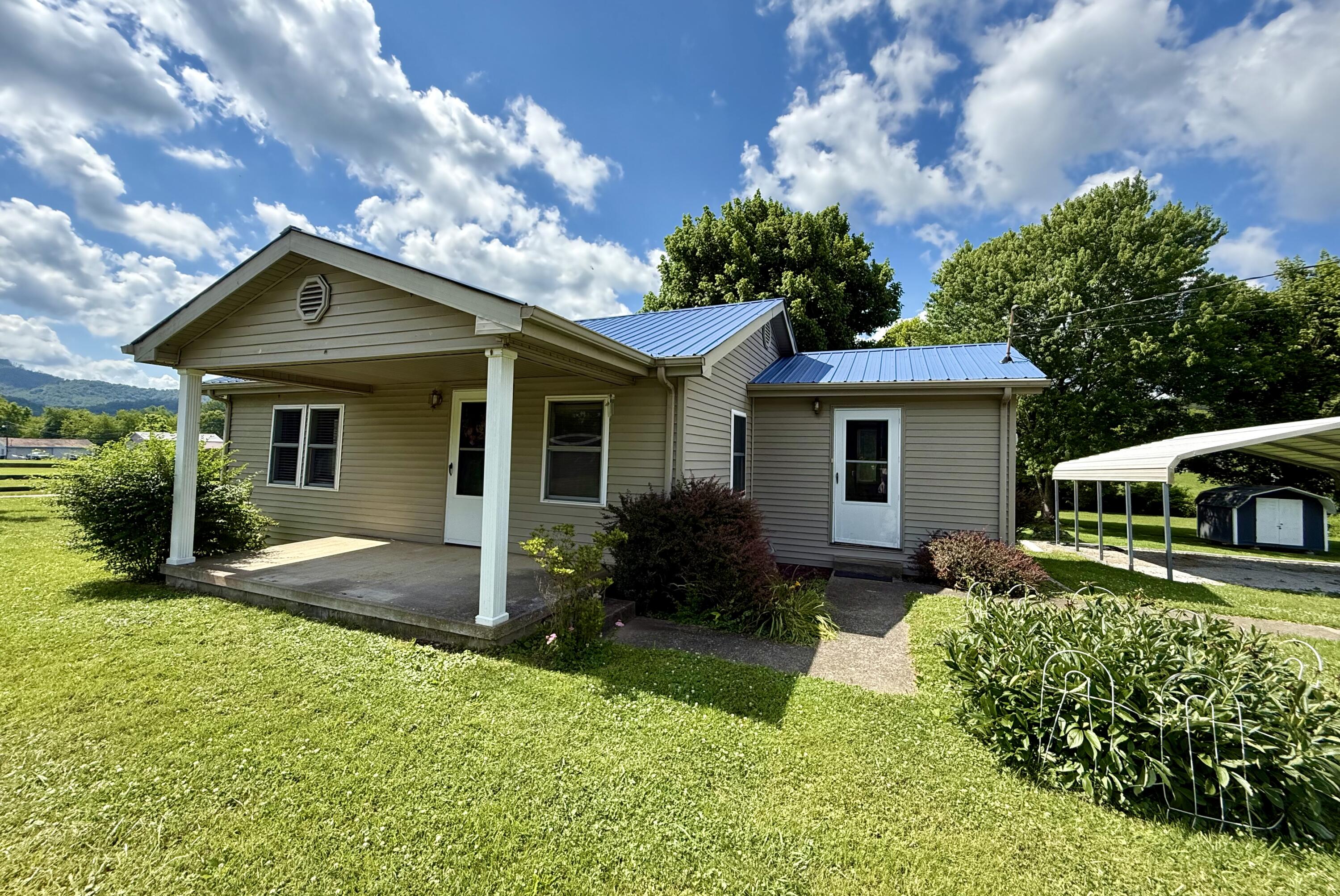 276 Evergreen Road Property Photo 1