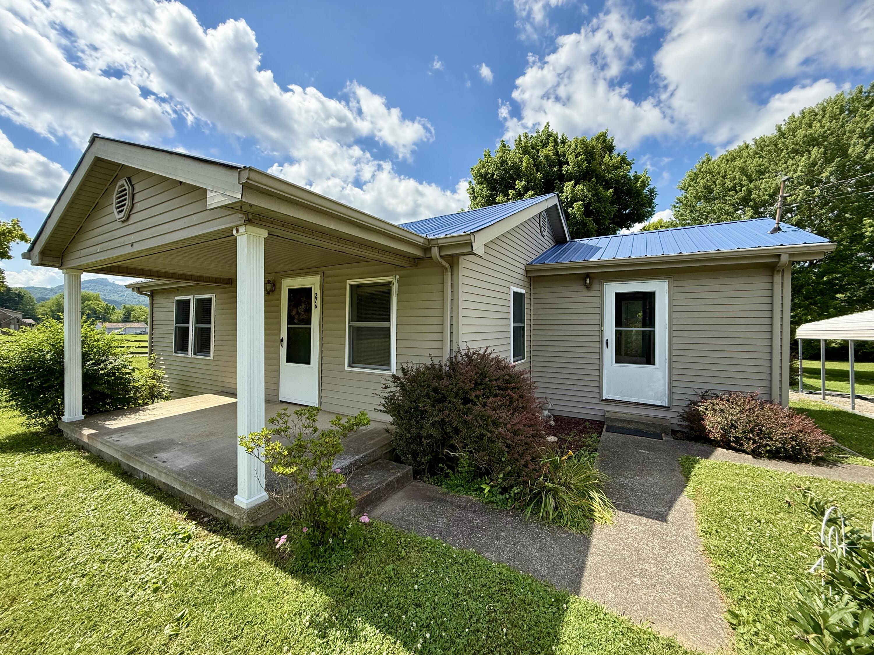 276 Evergreen Road Property Photo 2