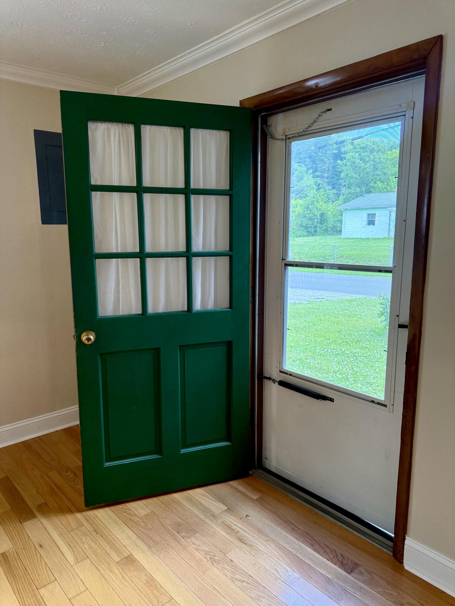 276 Evergreen Road Property Photo 5