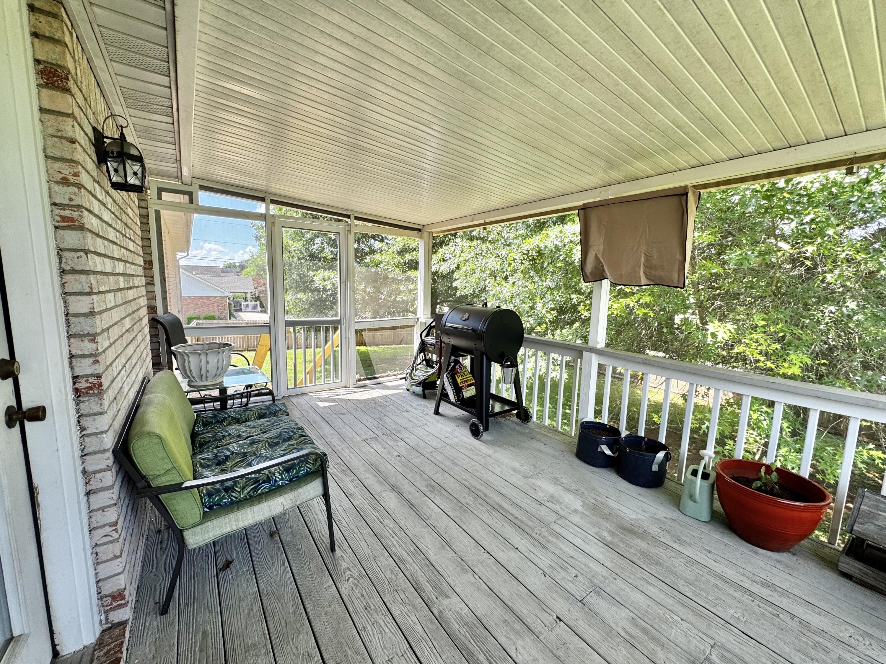 151 Meadowcrest Drive Property Photo 12