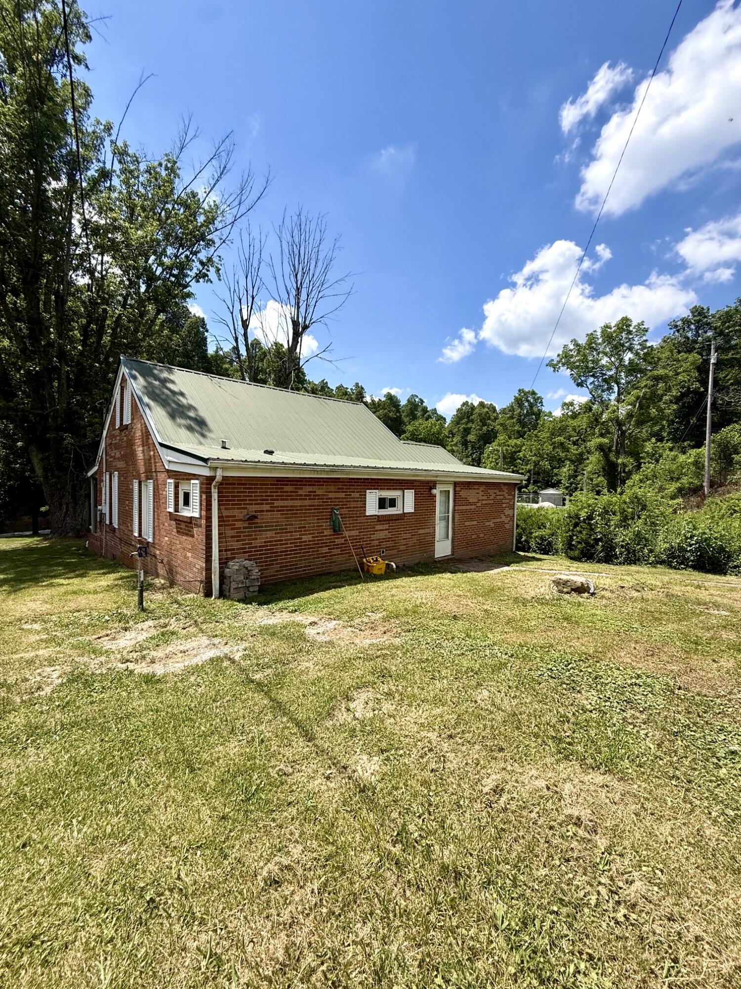 13860 Us-421 Property Photo 28