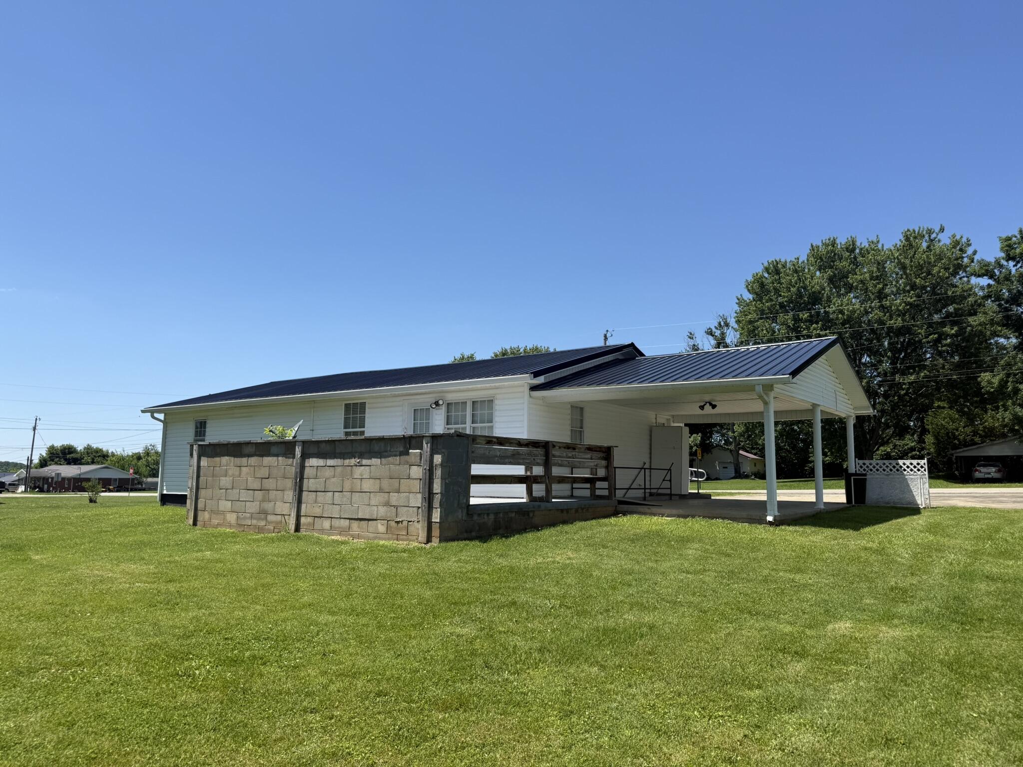 93 Green Acres Drive Property Photo 8