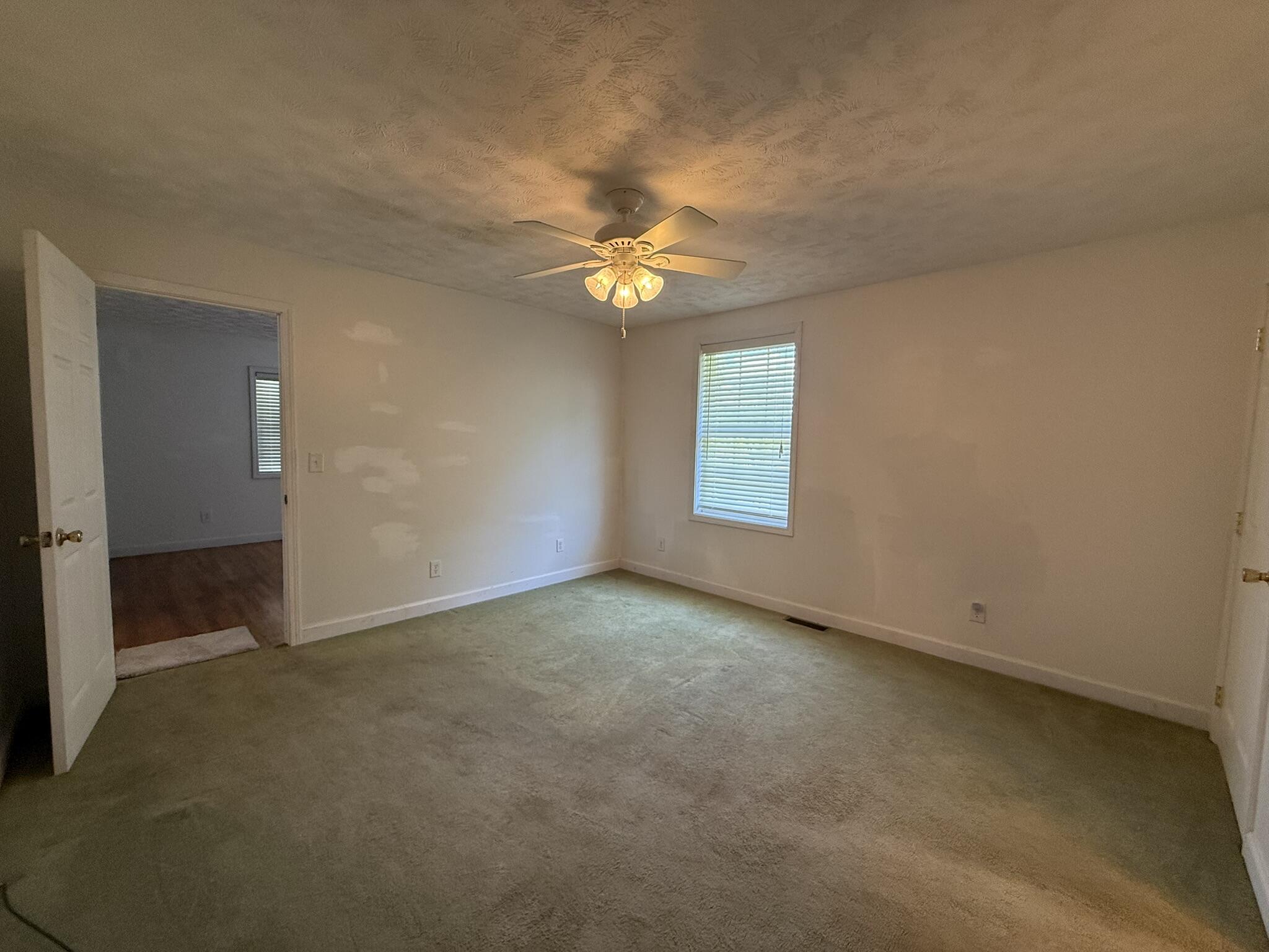 93 Green Acres Drive Property Photo 33