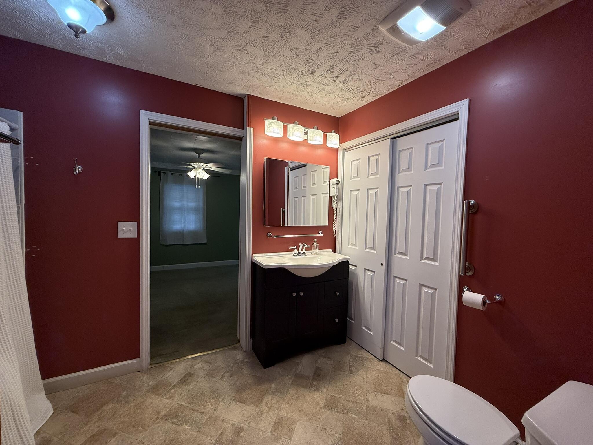 93 Green Acres Drive Property Photo 34