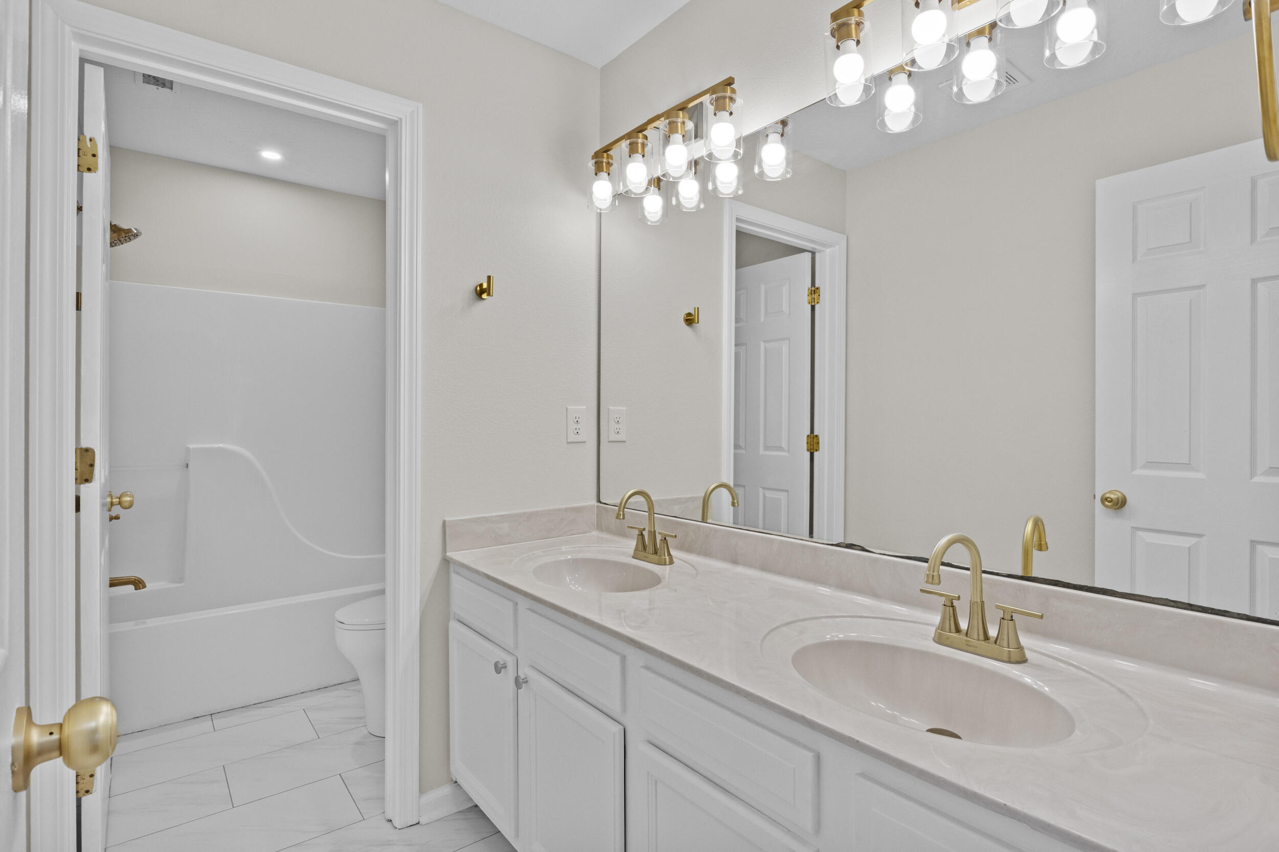 204 Robert M Green Boulevard Property Photo 32
