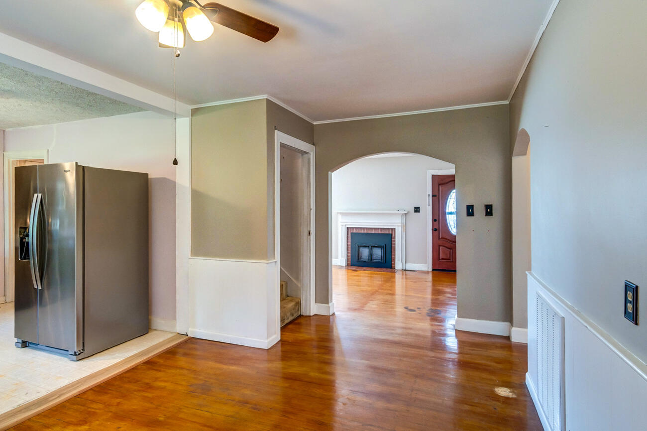 120 Windsor Drive Property Photo 20