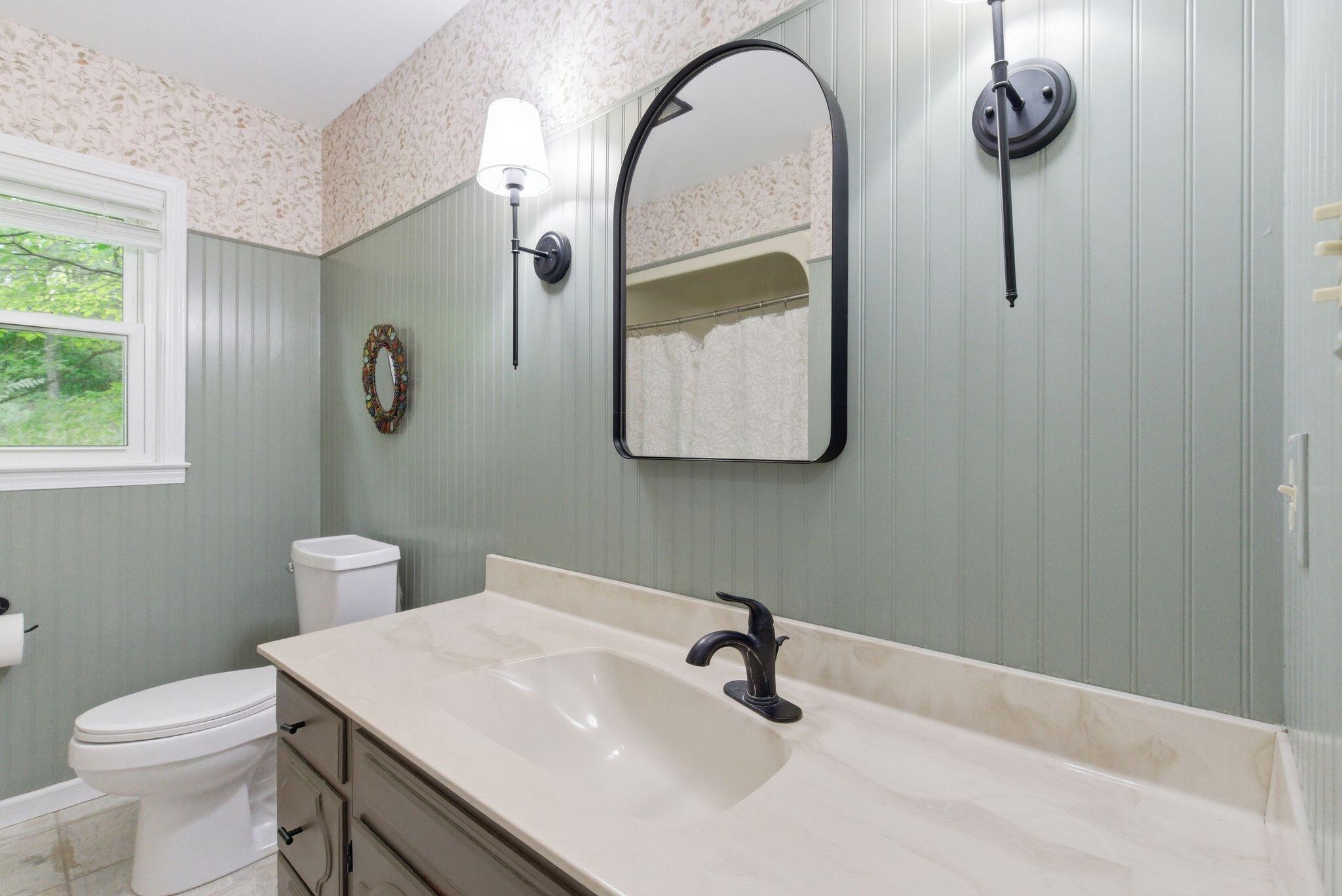 103 Harrison Court Property Photo 25
