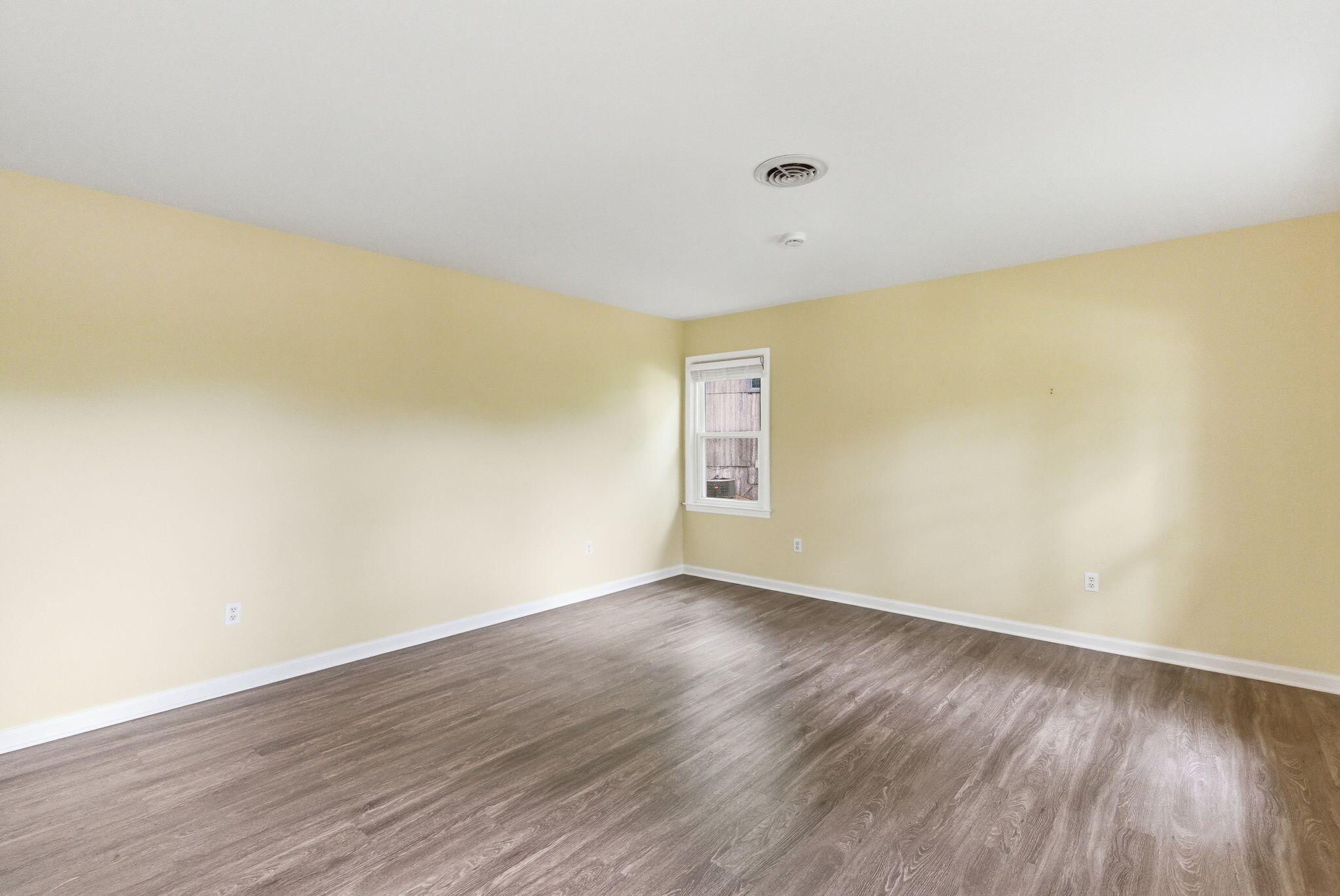 103 Harrison Court Property Photo 31
