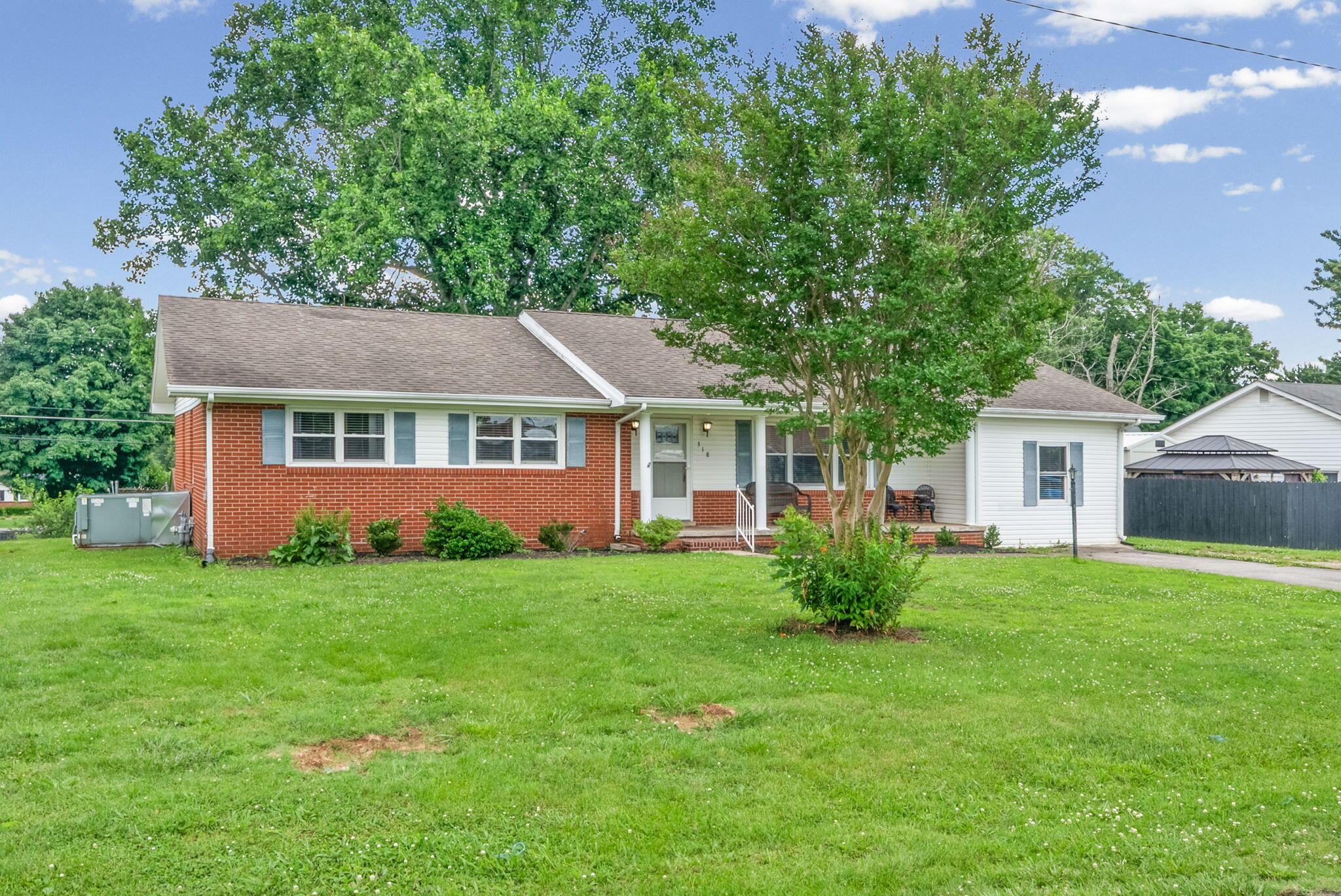 318 Blane Drive Property Photo 6