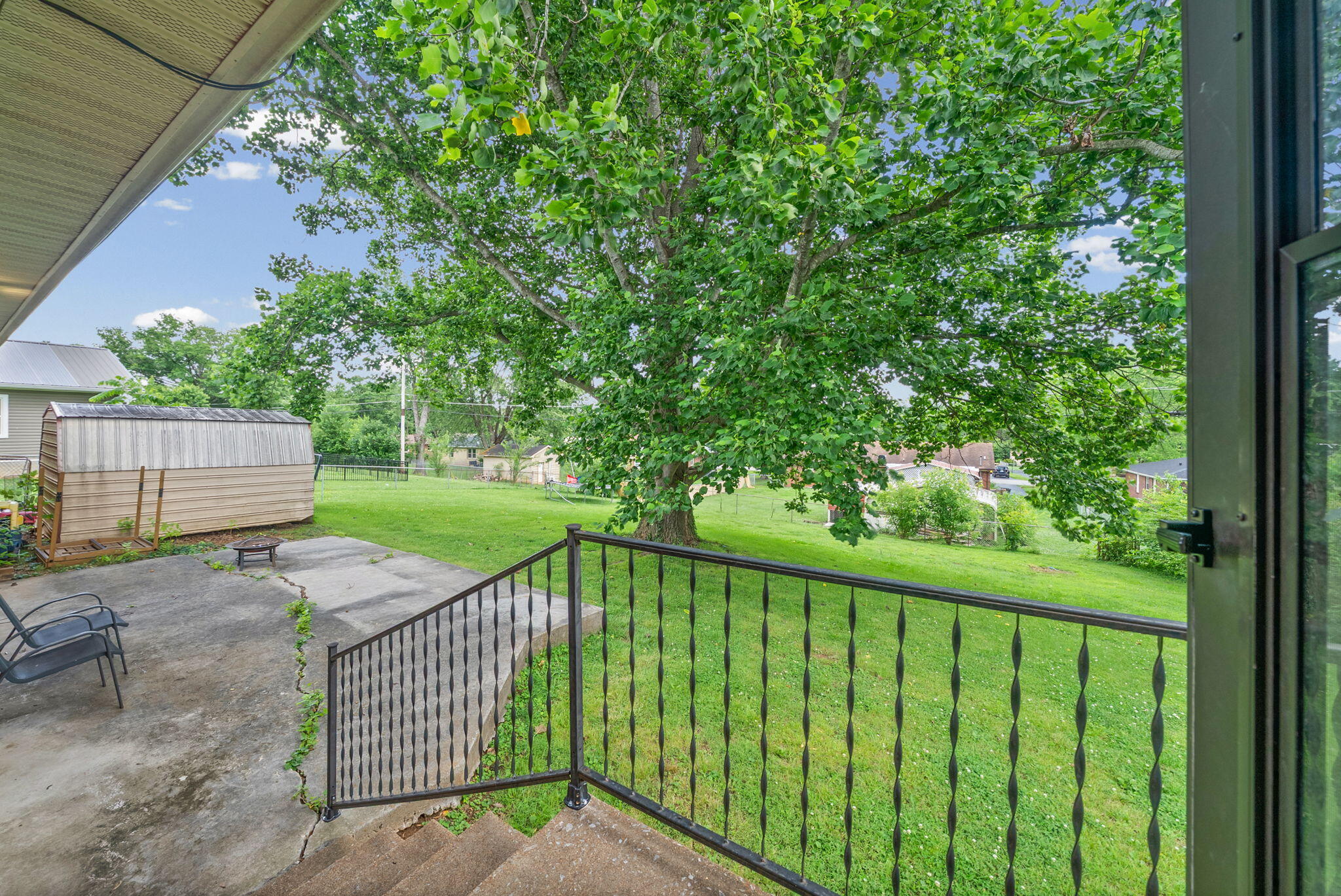 318 Blane Drive Property Photo 33