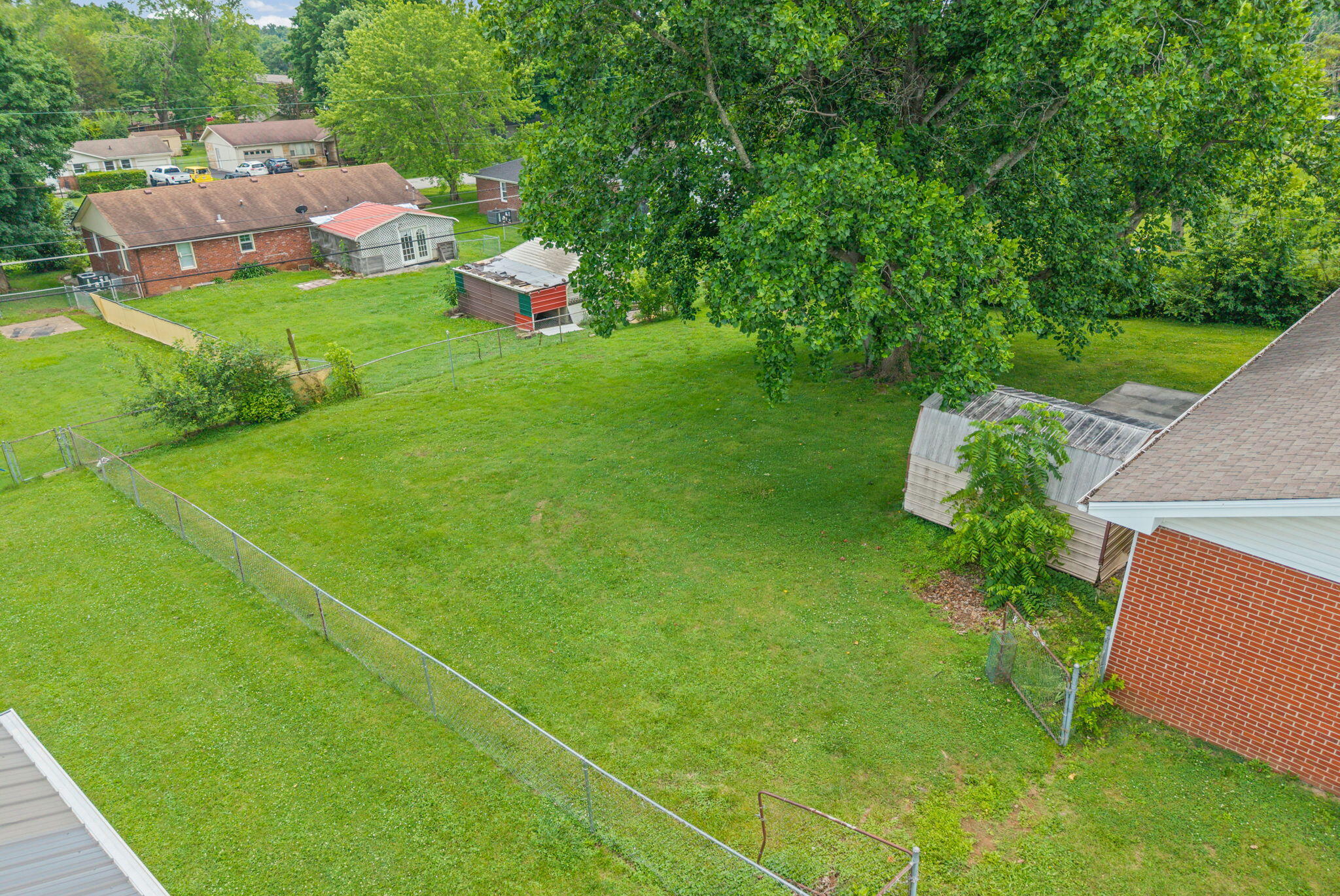 318 Blane Drive Property Photo 40
