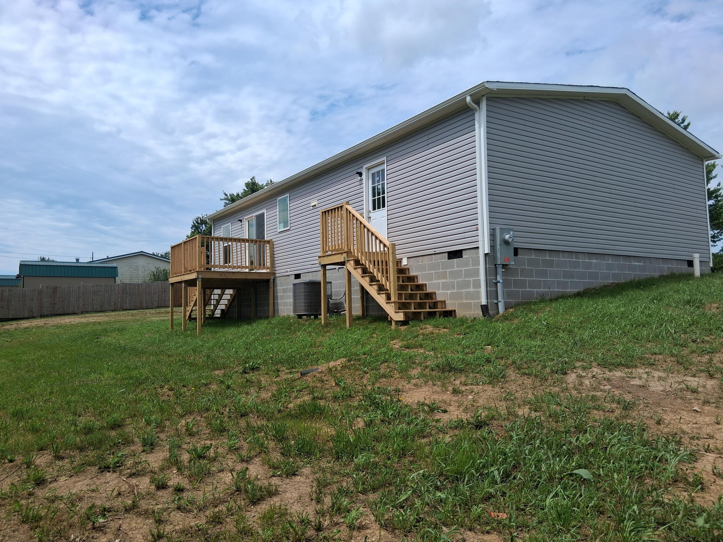 145 Grandview Circle Property Photo 4