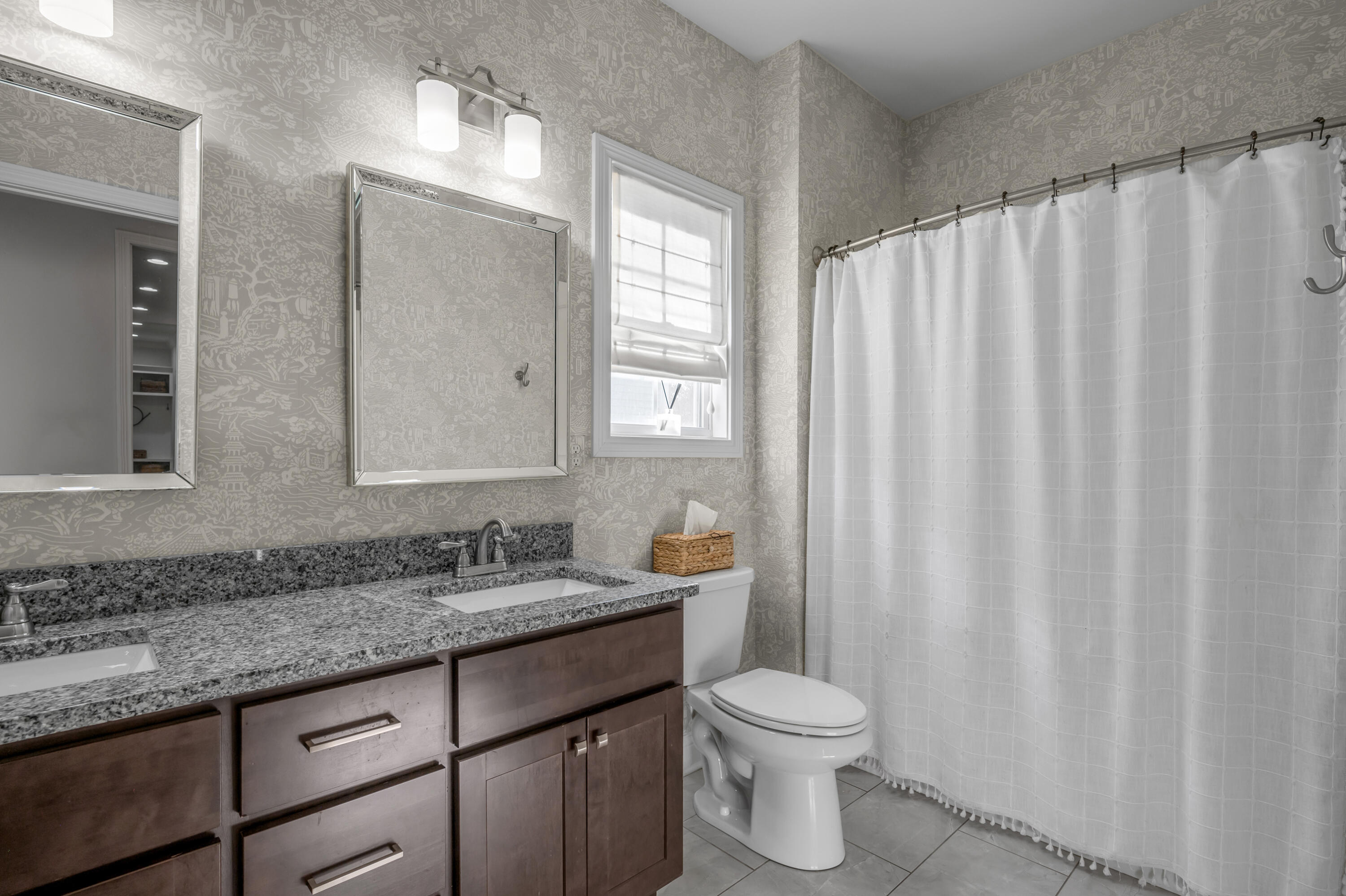 4060 Greentree Road Property Photo 26