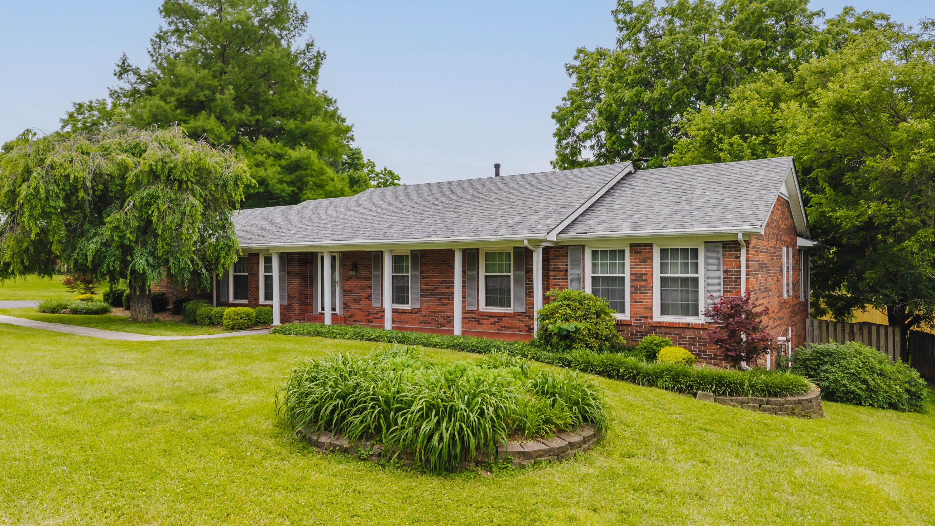 200 Westover Road Property Photo 3