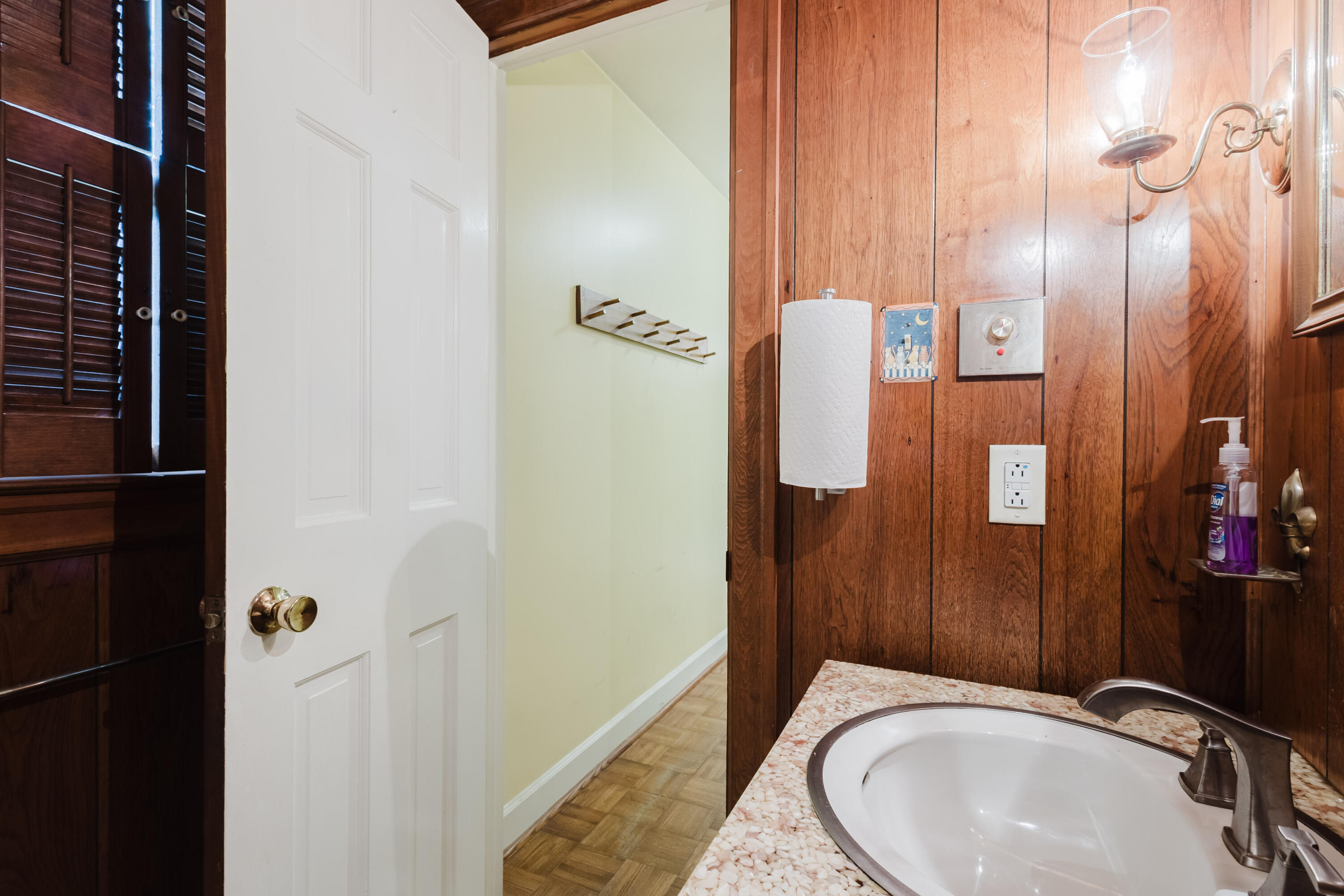 200 Westover Road Property Photo 19