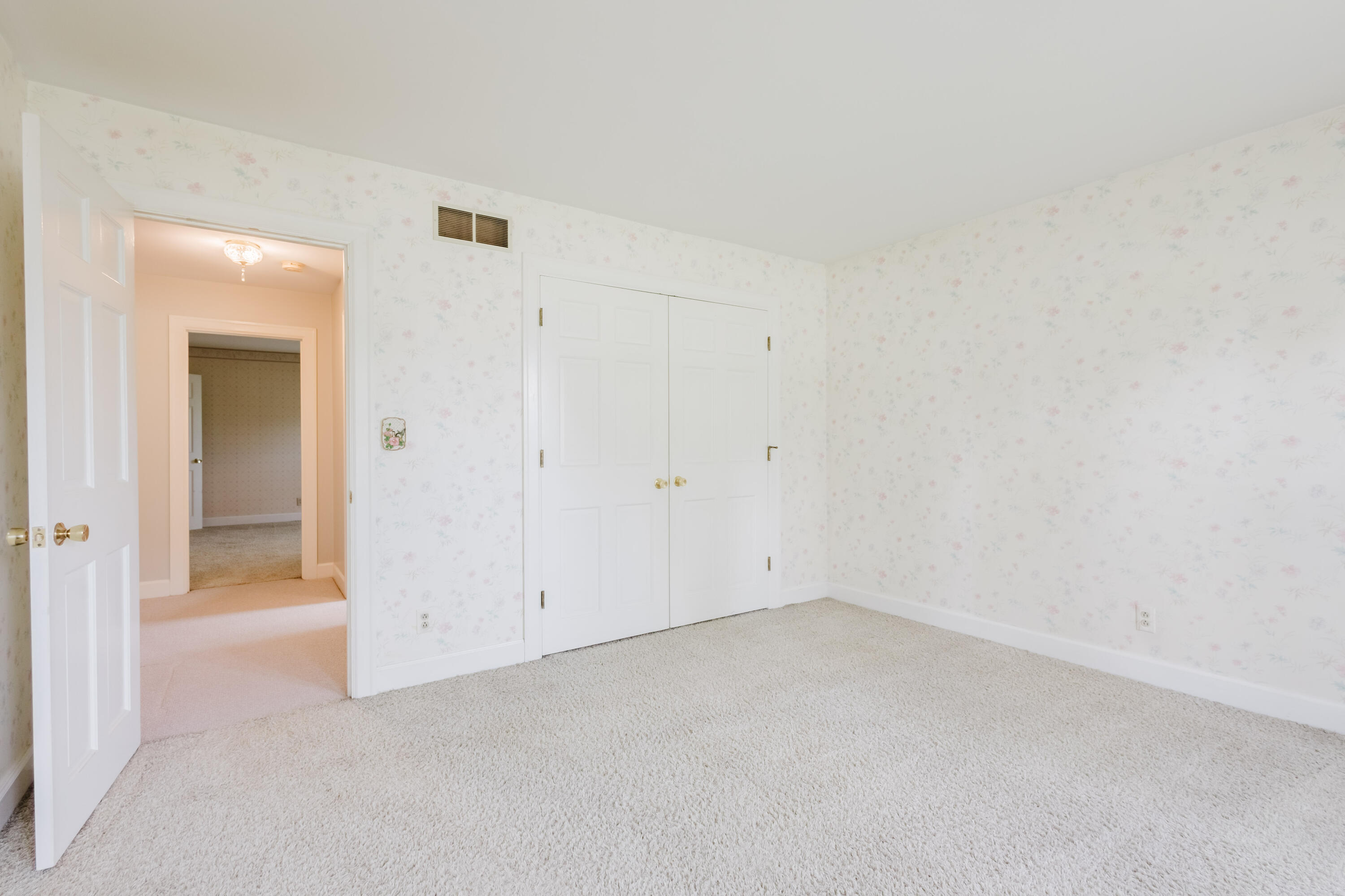 200 Westover Road Property Photo 38