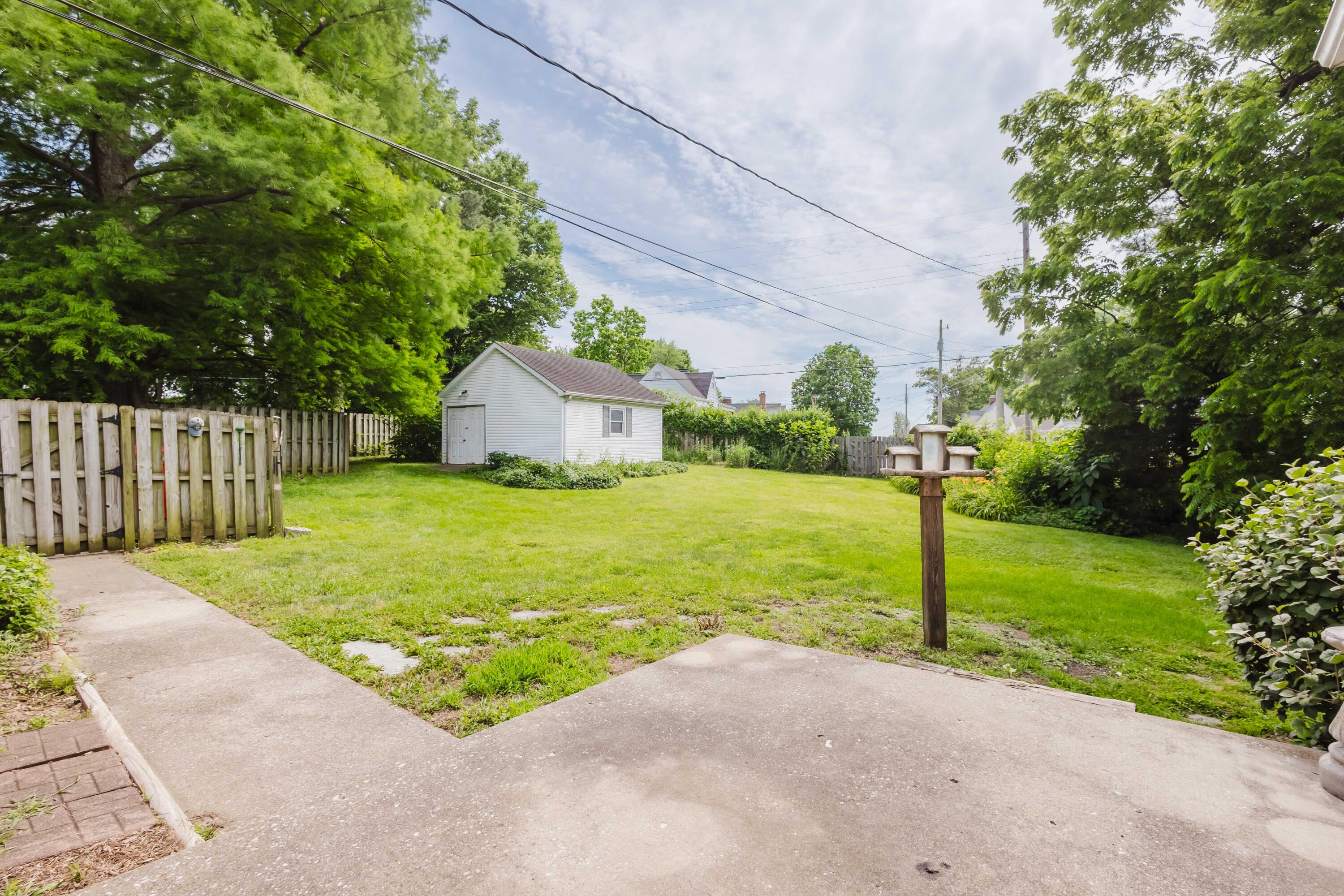 200 Westover Road Property Photo 43