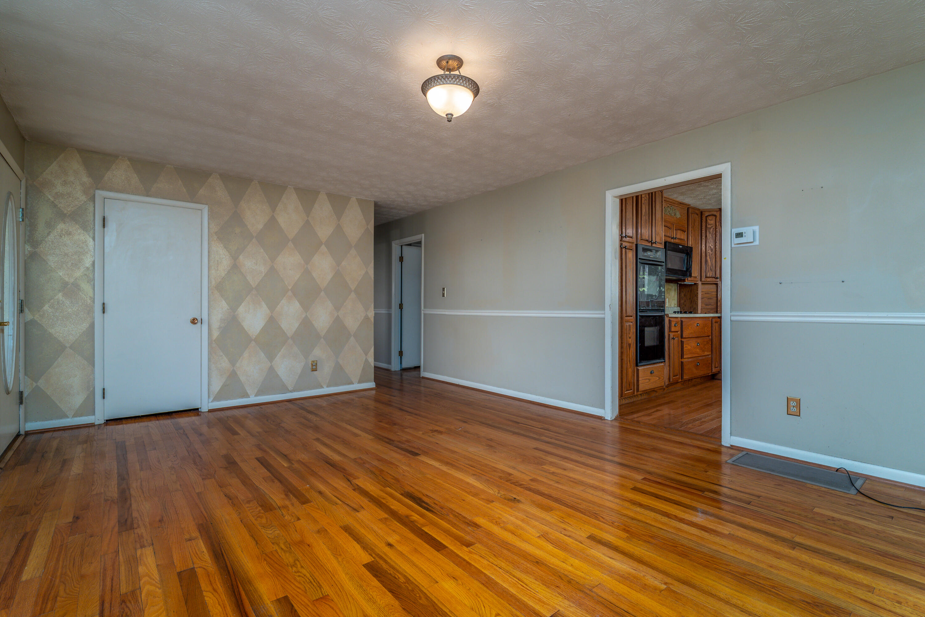 865 Liberty Road Property Photo 15