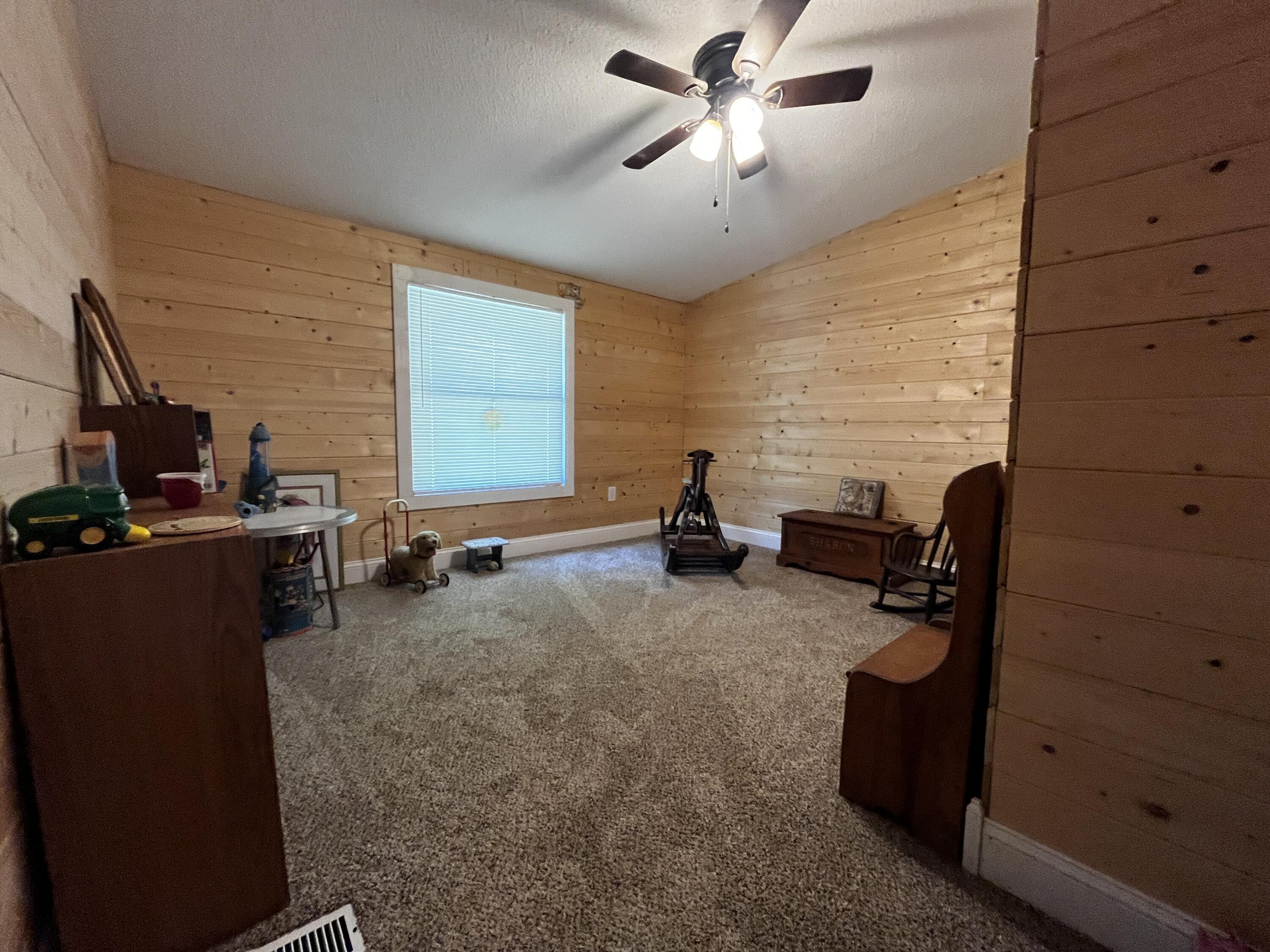 1041 State Hwy 1809 Property Photo 27