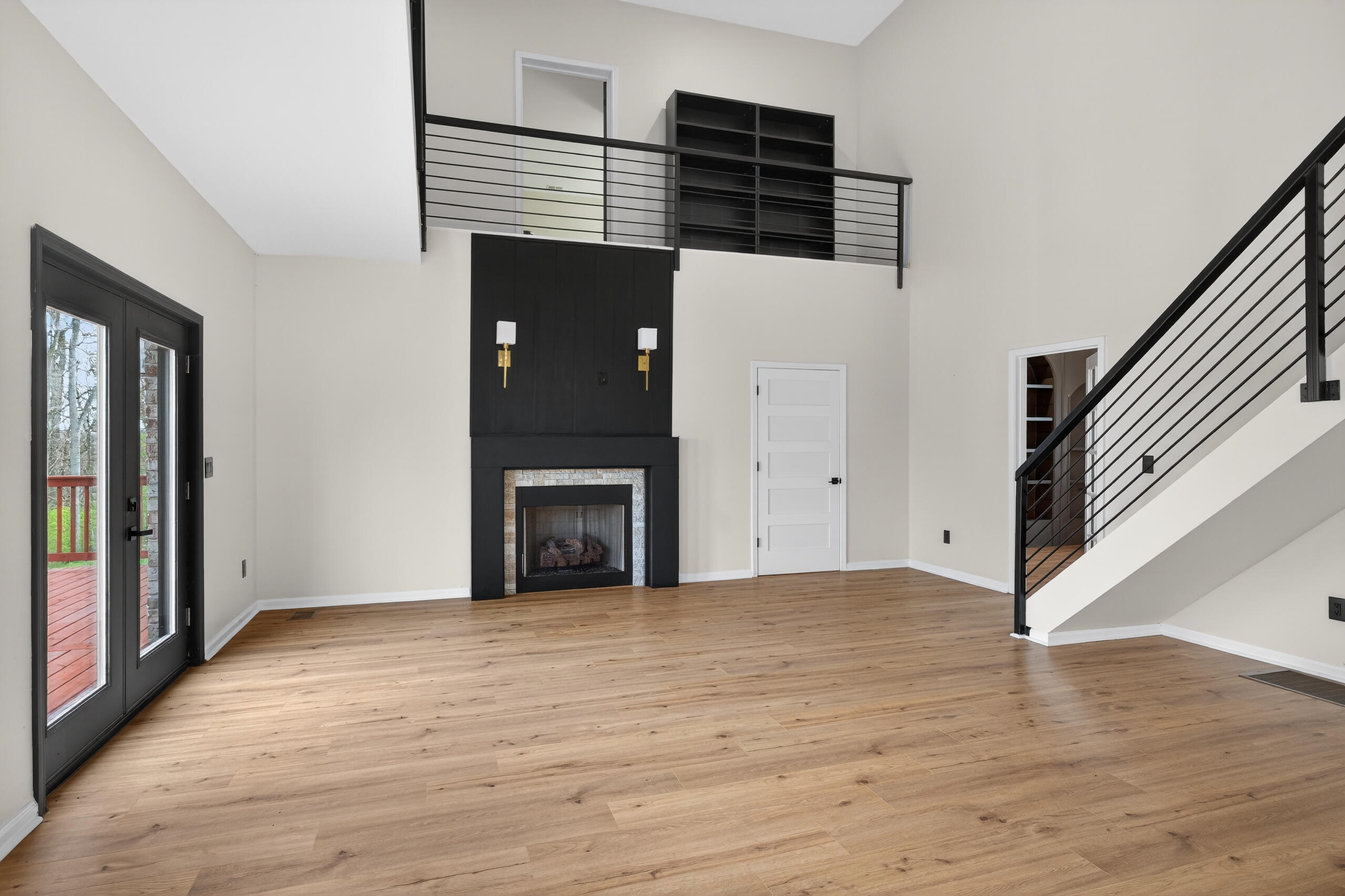 200 Avawam Drive Property Photo 10