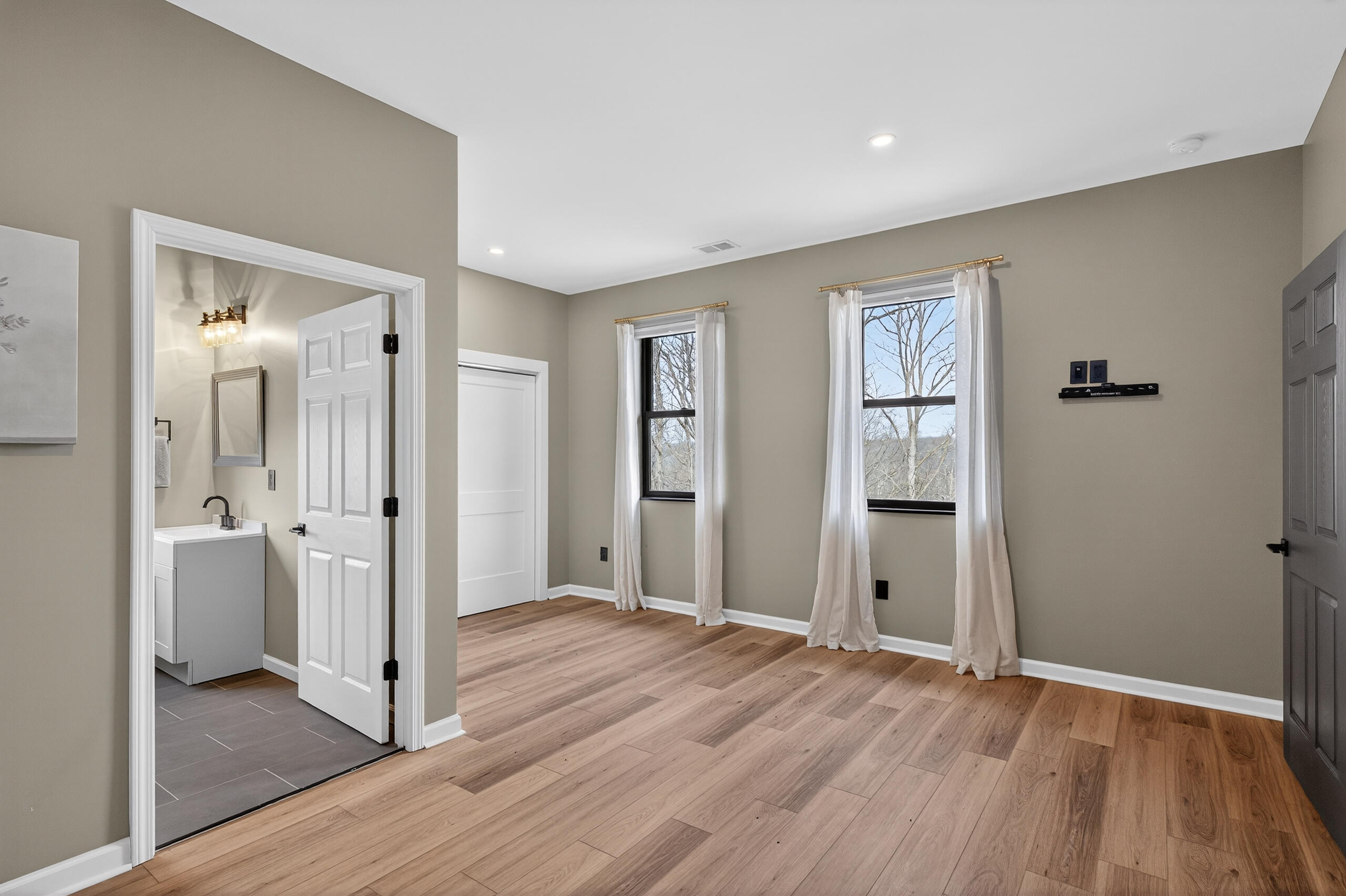 200 Avawam Drive Property Photo 42
