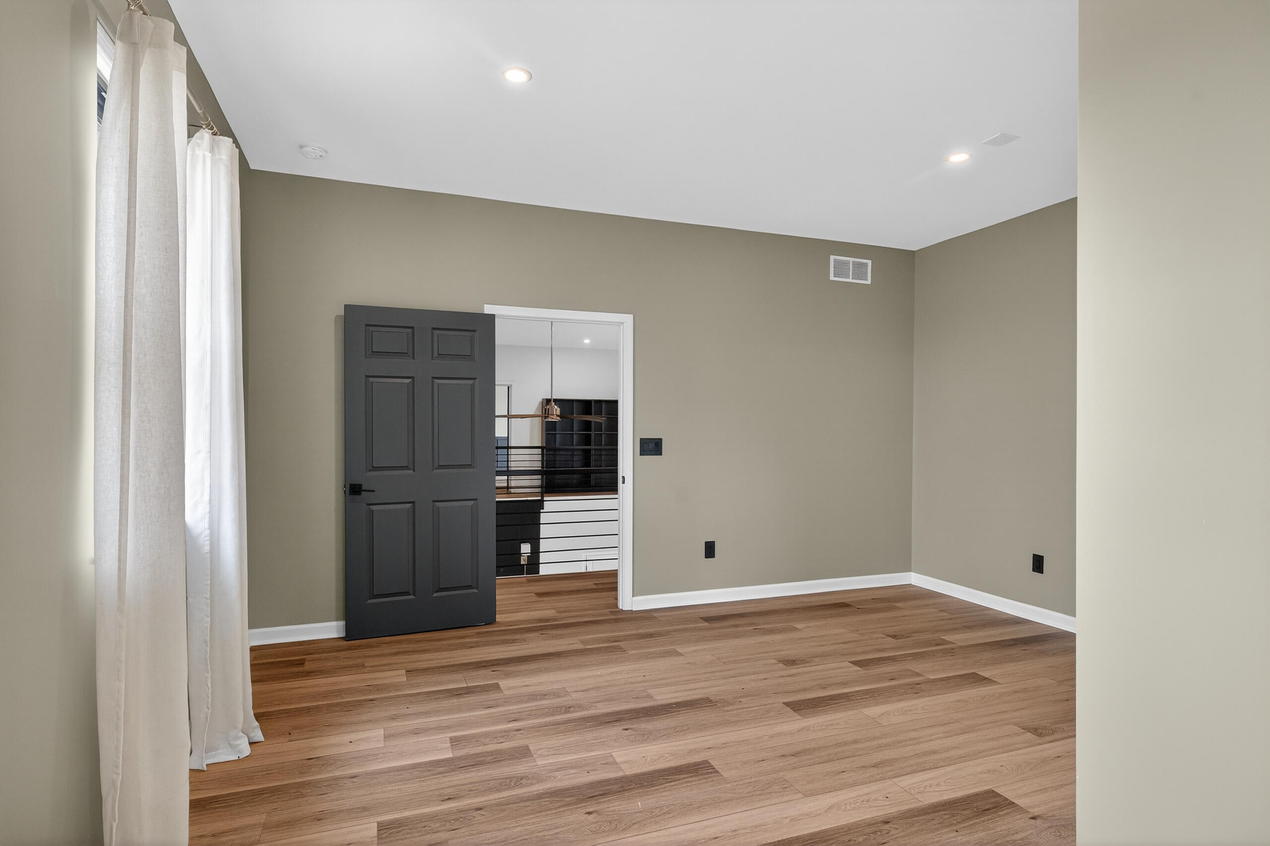 200 Avawam Drive Property Photo 43
