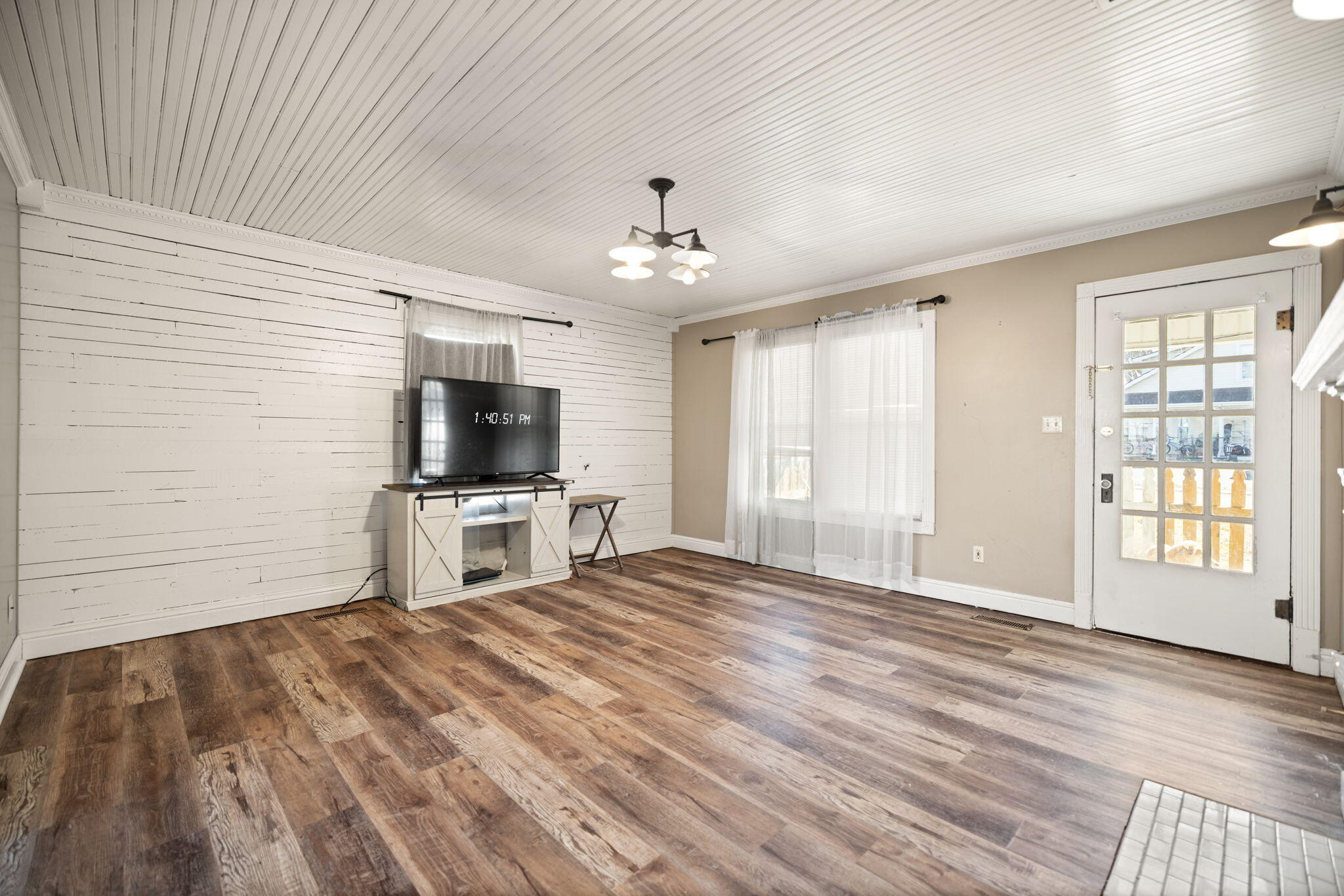 108 High Street Property Photo 6