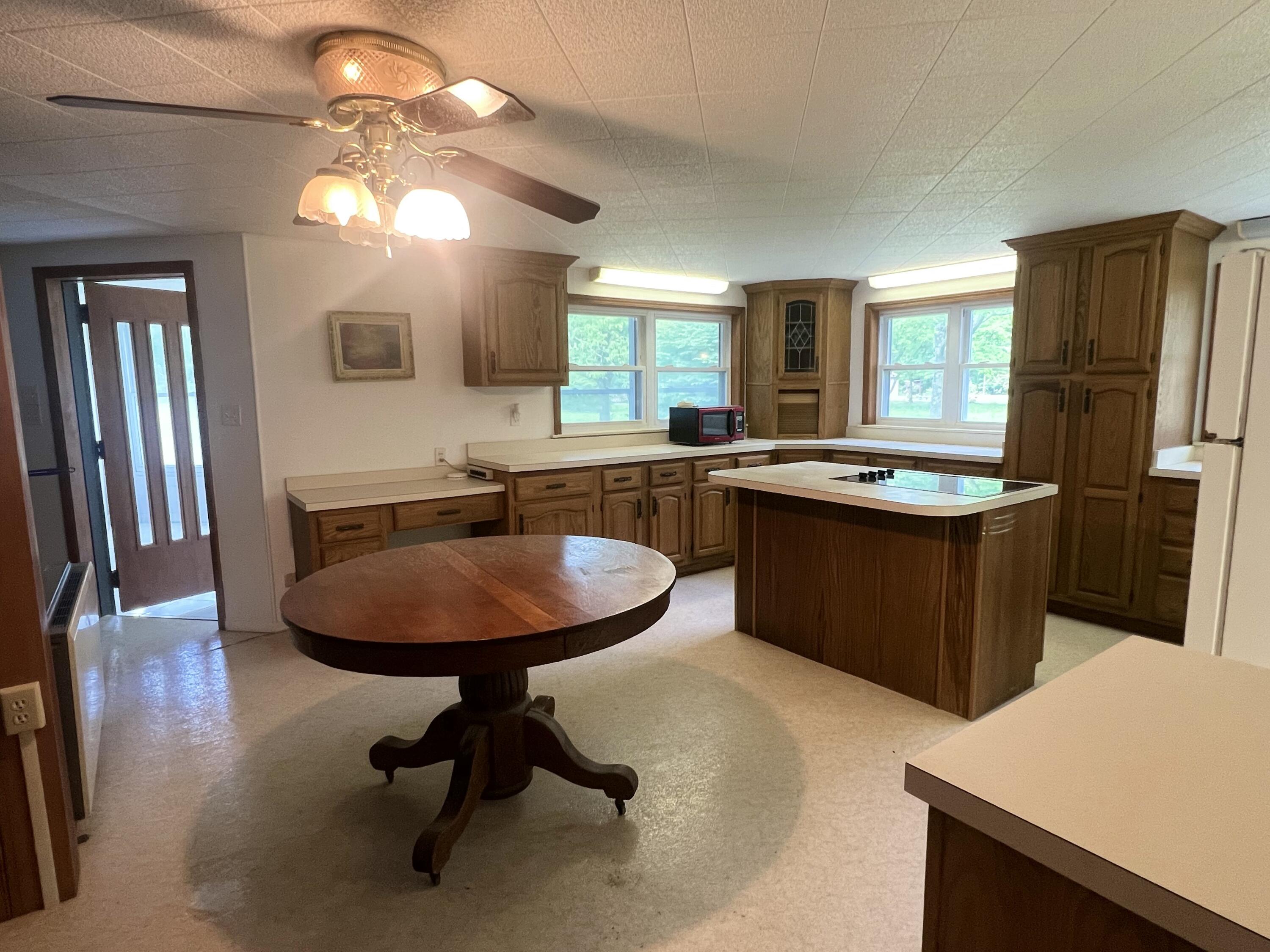 227 Little Louisville Road Property Photo 4