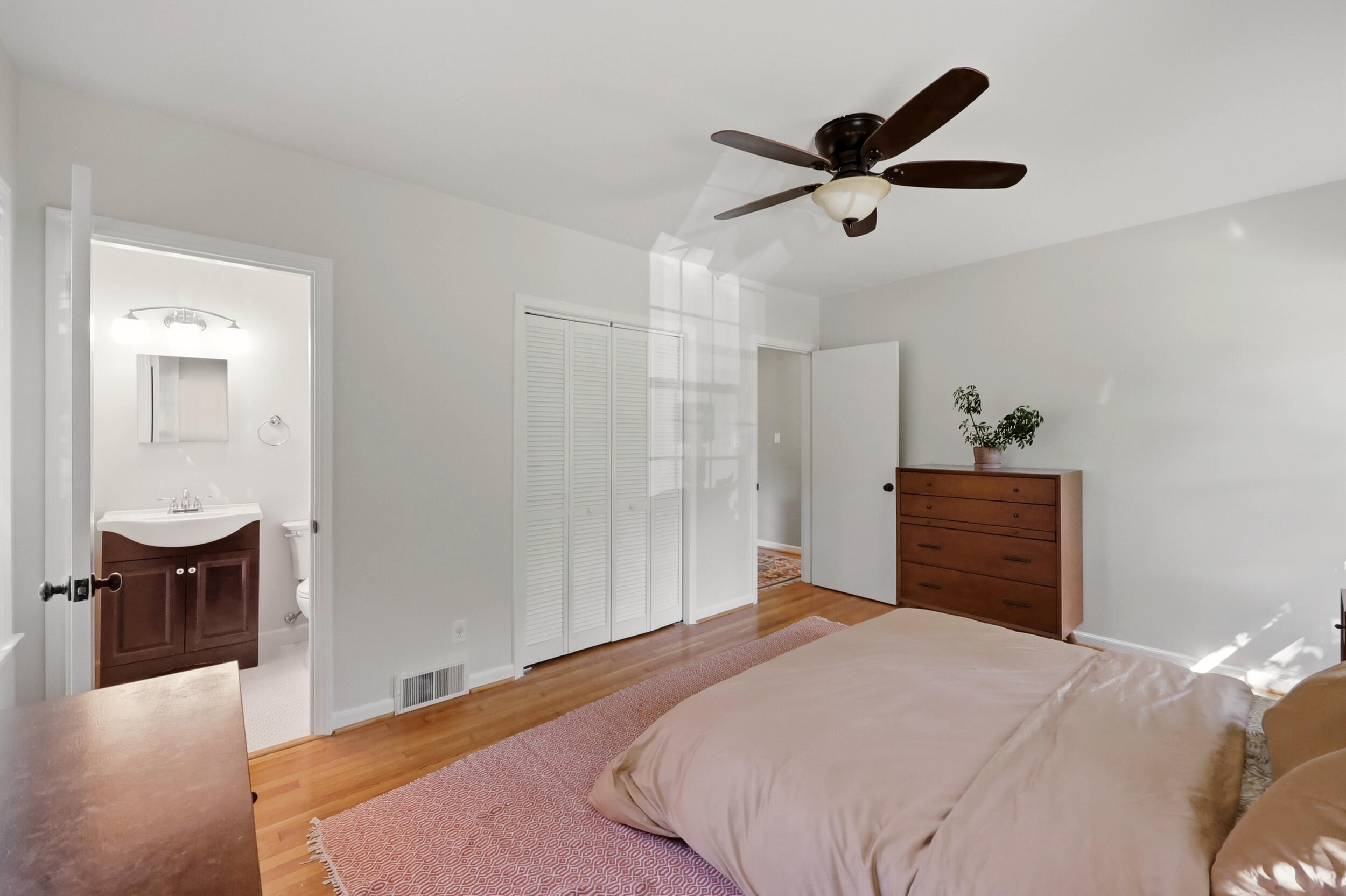 260 Swigert Avenue Property Photo 33