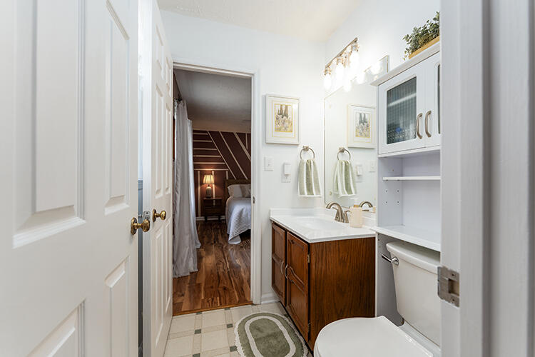 3700 Forest Green Drive Property Photo 18