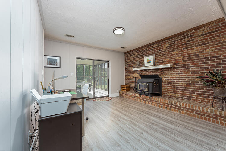 3700 Forest Green Drive Property Photo 34