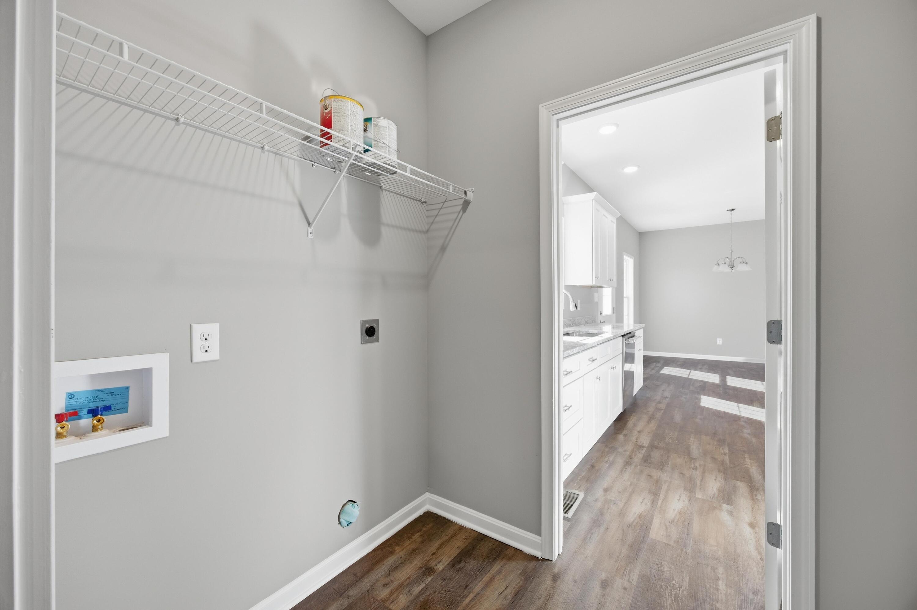 2070 Nathan Way Property Photo 11