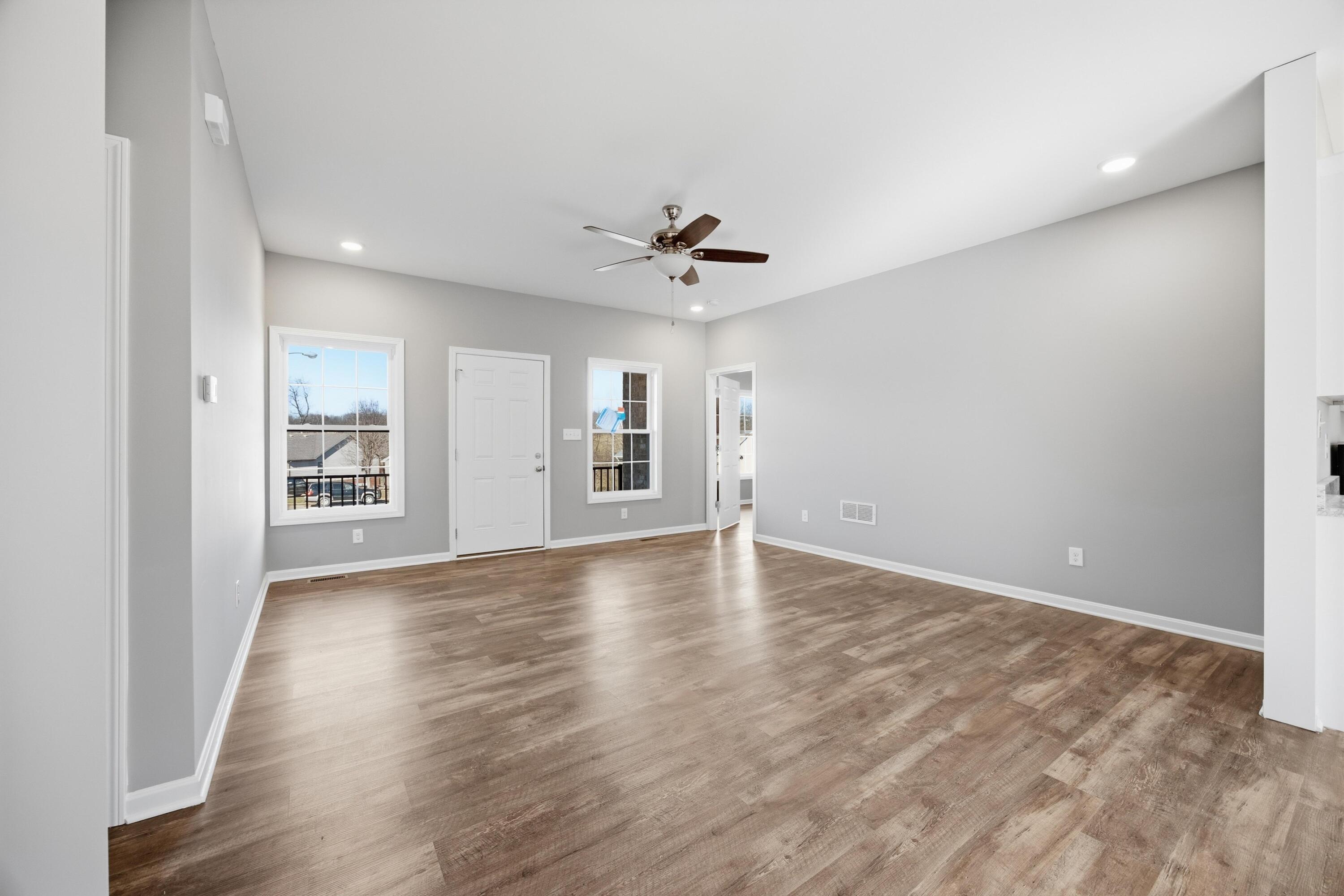 2070 Nathan Way Property Photo 15