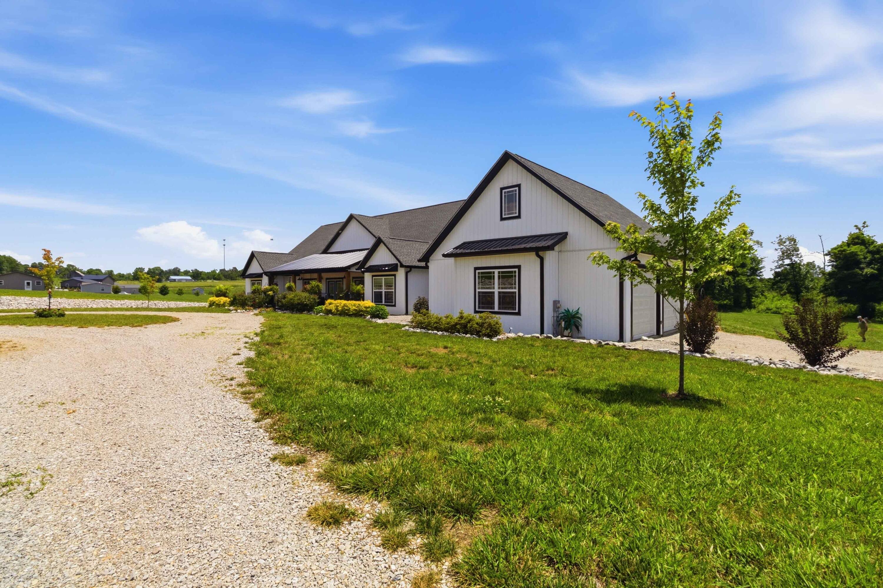 271 Bluegrass Meadows Property Photo 7